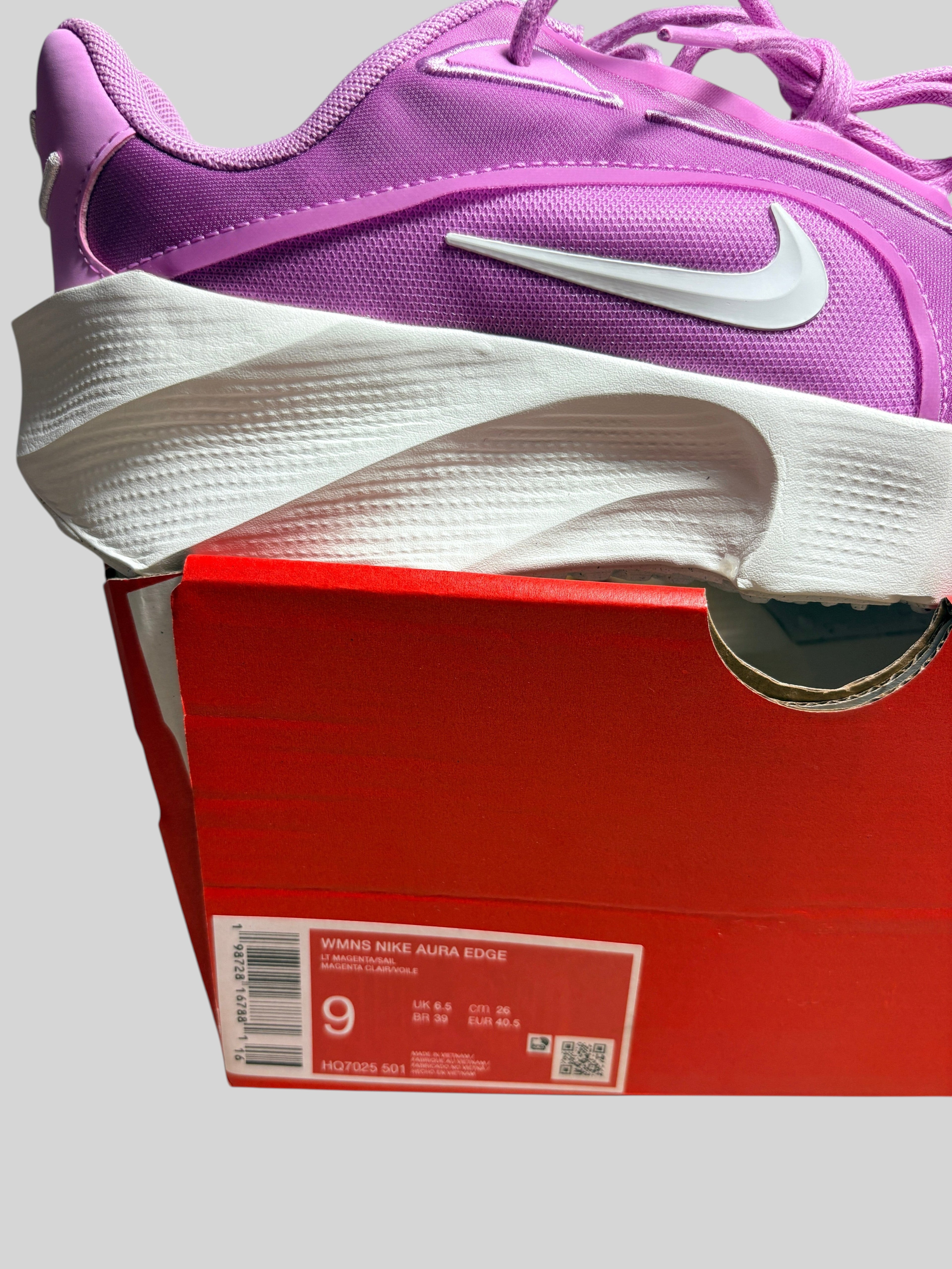 Baskets Nike Aura Edge "Light Magenta" - Femme NIKE