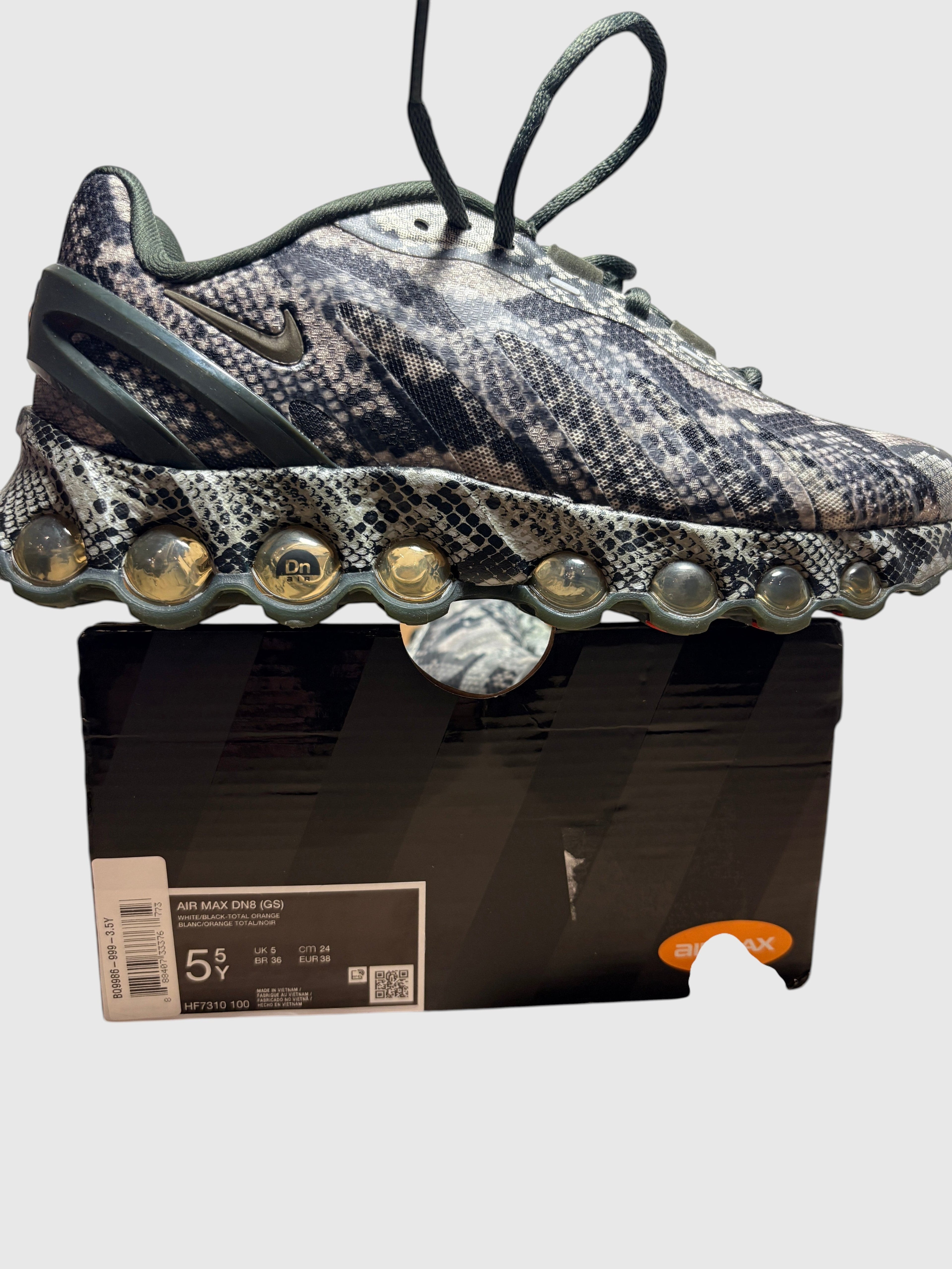Nike Air Max Dn8 "Snakeskin" Vert Olive & Peau de Serpent – Pointure 38 NIKE