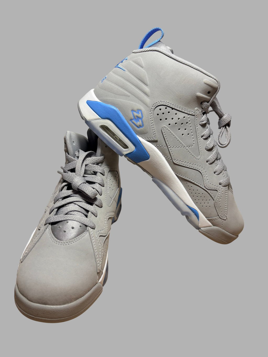 Jordan MVP (GS) Wolf Grey / University Blue — Pointure 38.5 AIR JORDAN