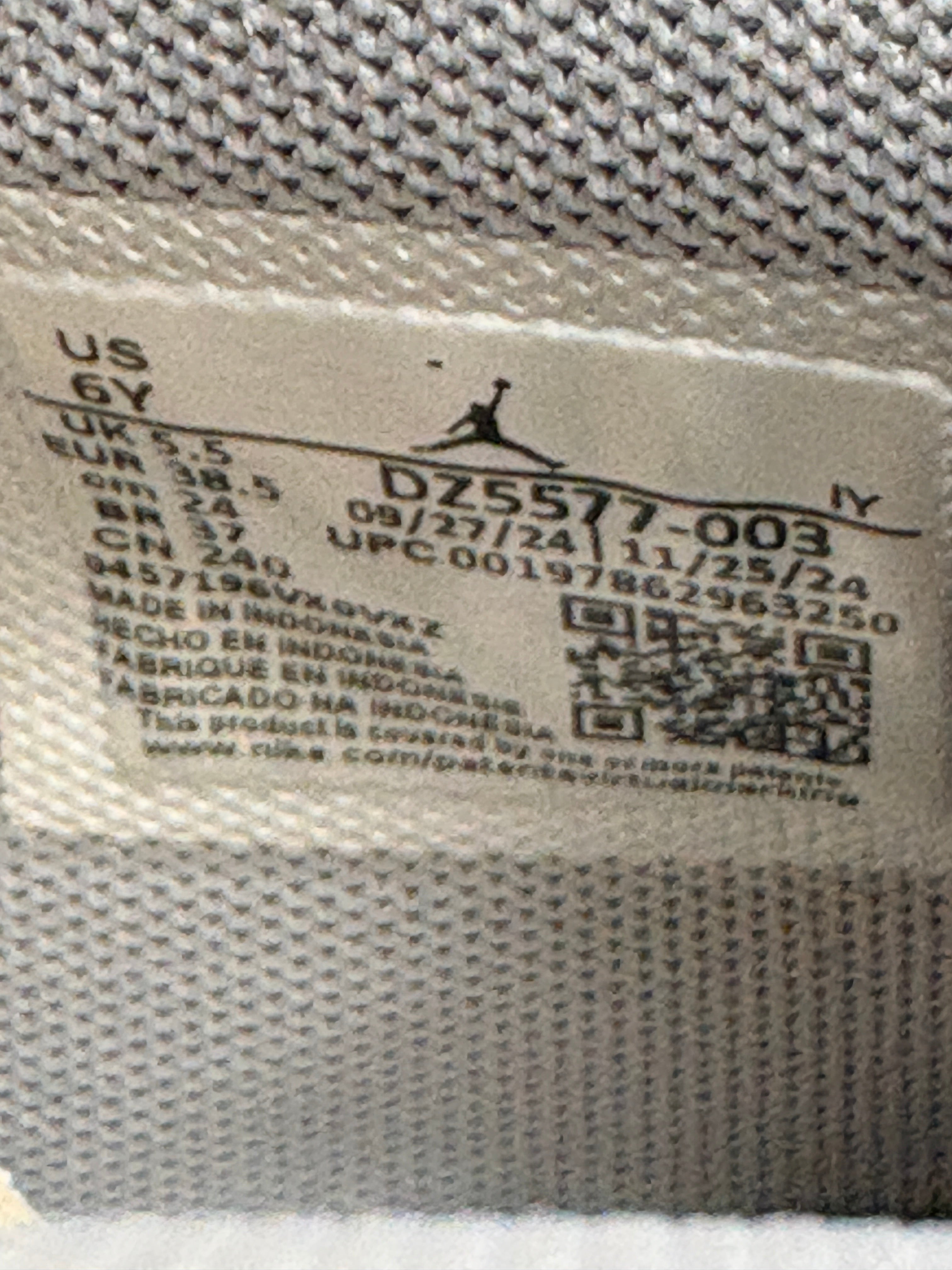Jordan MVP (GS) Wolf Grey / University Blue — Pointure 38.5 AIR JORDAN