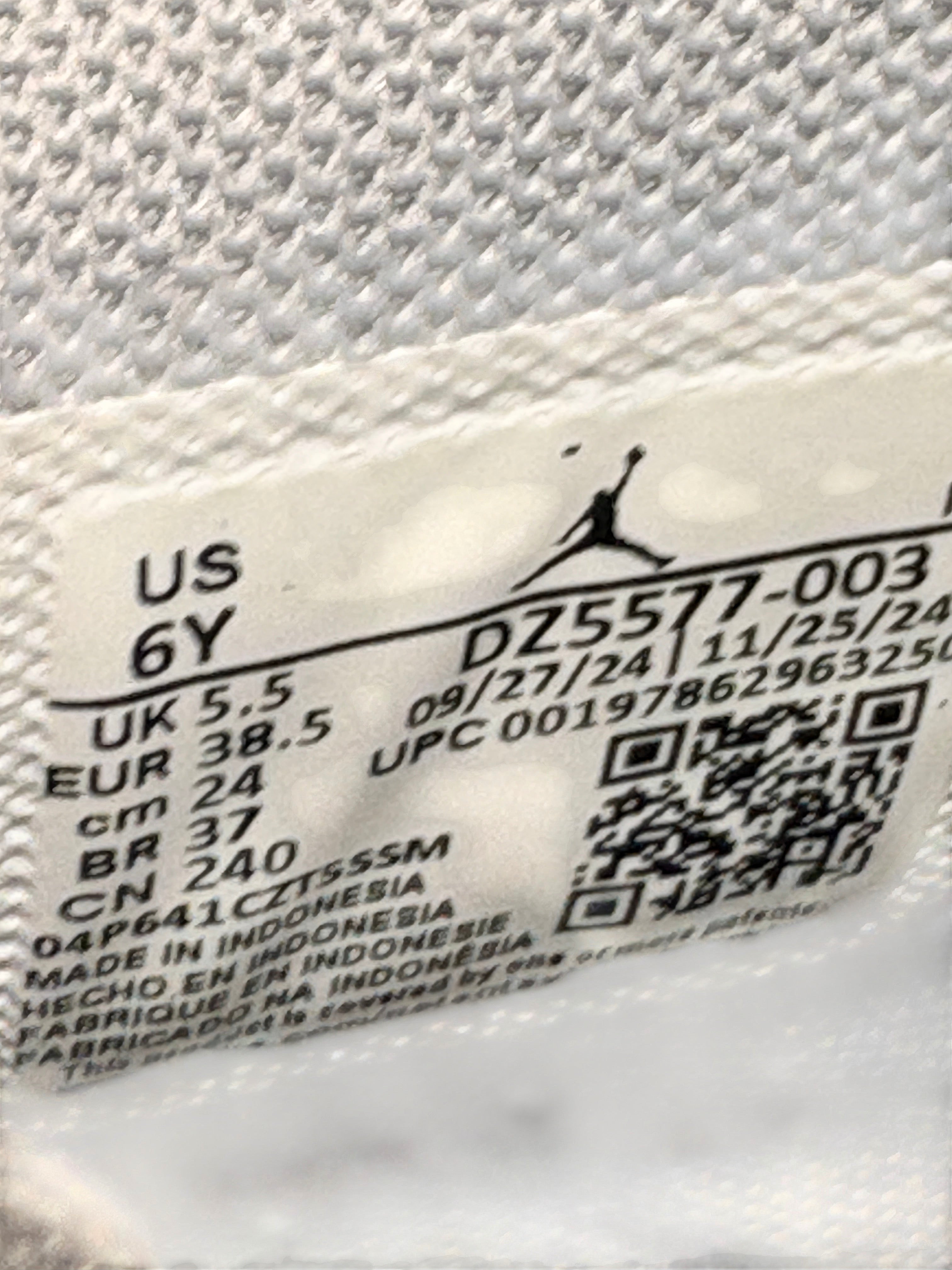 Jordan MVP (GS) Wolf Grey / University Blue — Pointure 38.5 AIR JORDAN