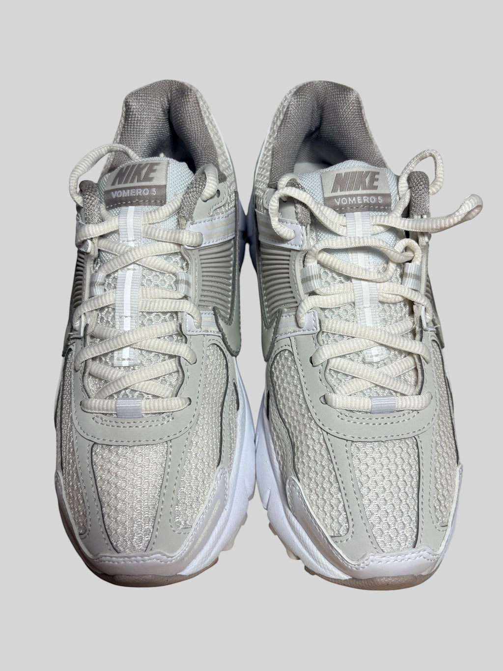 Nike - Zoom Vomero 5 - Light Bone / White / Grey - Neuve avec étiquette NIKE