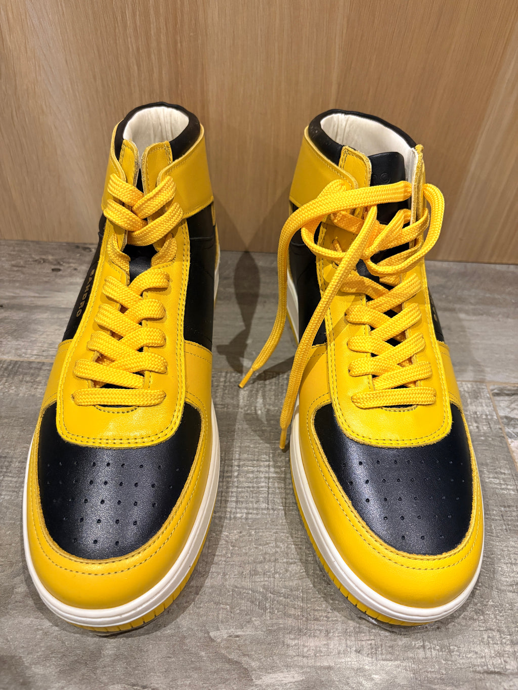 Sandro - H22MAGIC HI TOP - Jaune/Noir - Neuve avec étiquette SANDRO
