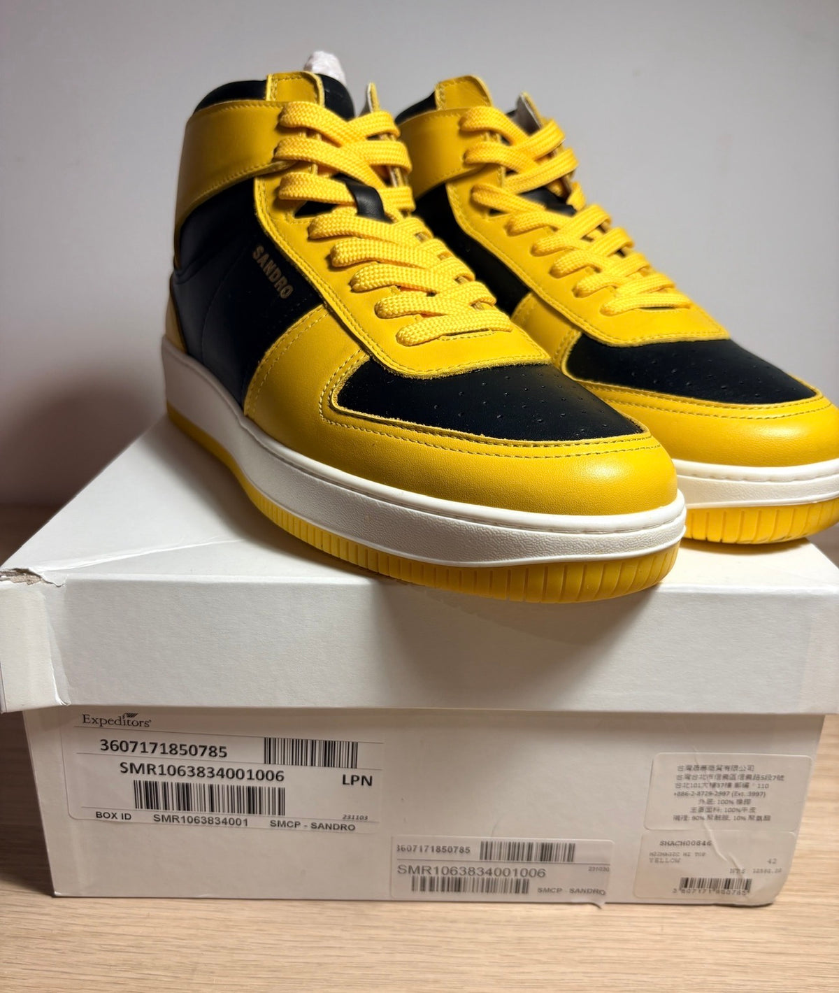 Sandro - H22MAGIC HI TOP - Jaune/Noir - Neuve avec étiquette SANDRO
