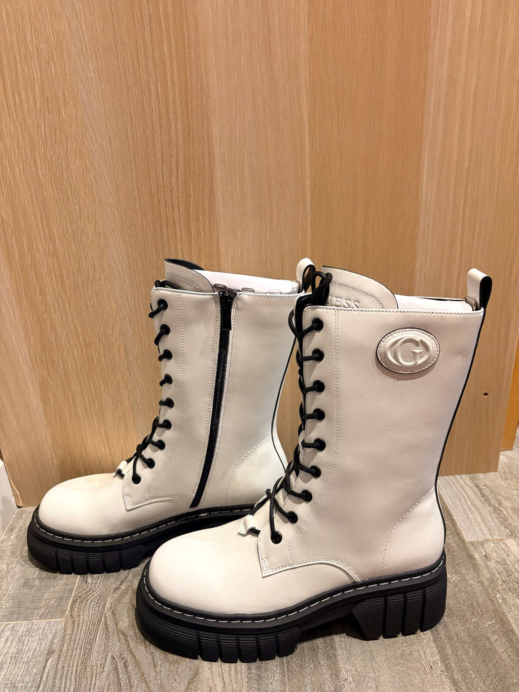 Guess - Anita - Blanc - Neuve avec étiquette GUESS