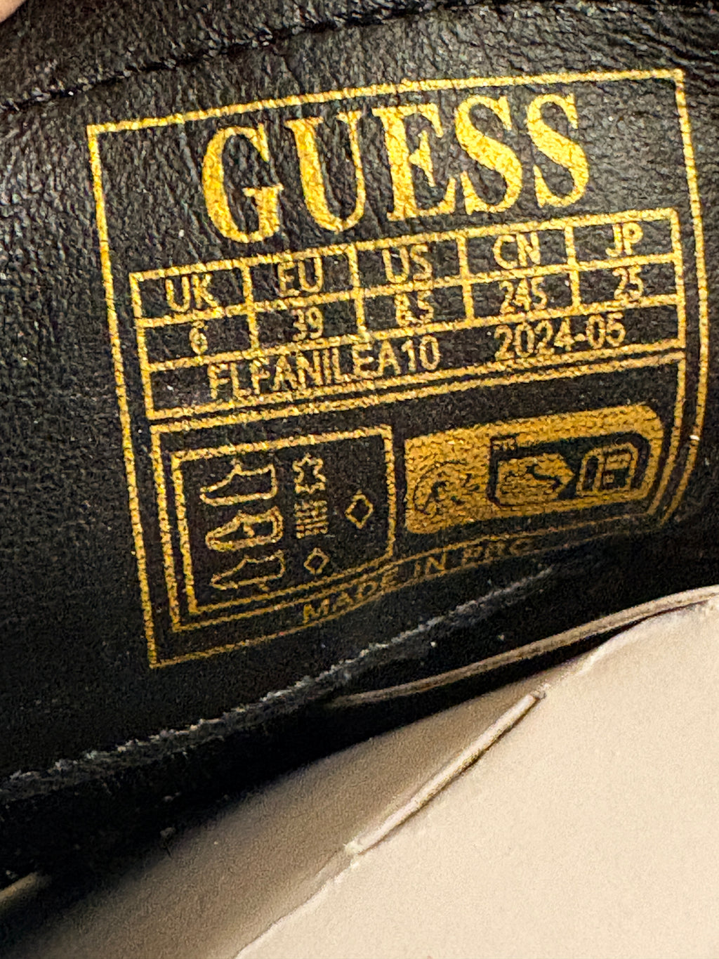 Guess - Anita - Blanc - Neuve avec étiquette GUESS