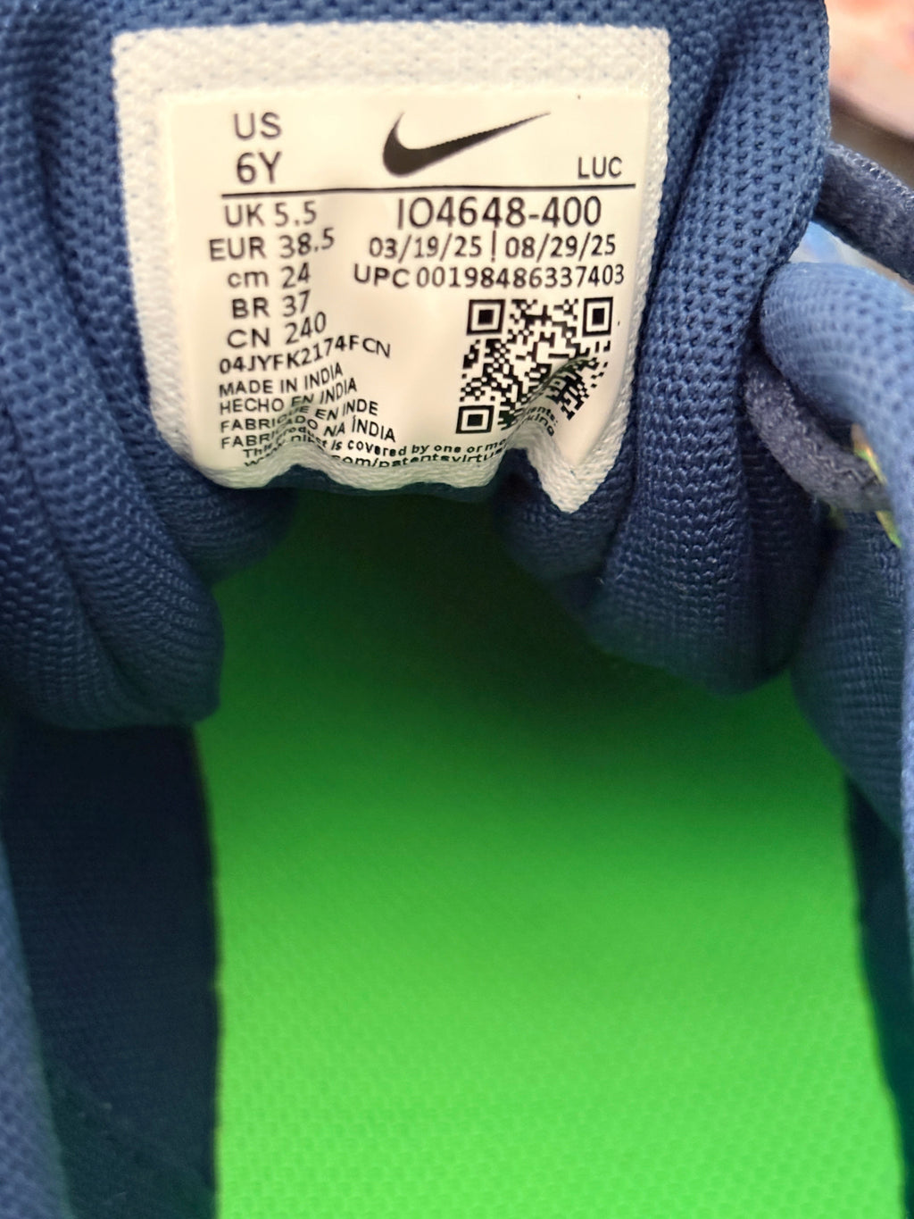 Baskets Nike TNike - Hustle D 12 x LEGO® Collection - Brave Blue / Multi-Color / Green Strike / Black - Neuve avec étiquetteeam Hustle D 12 x LEGO® Collection (GS) – Brave Blue NIKE