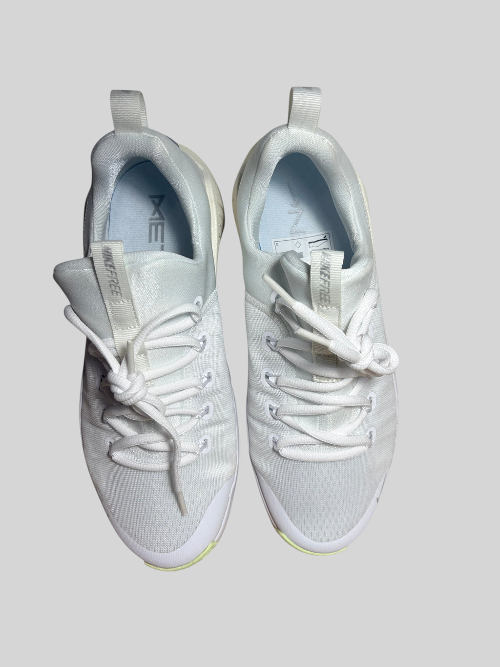 Baskets de Fitness Nike Free Metcon 6 Femme – Blanc / Argent Métallisé / Volt NIKE