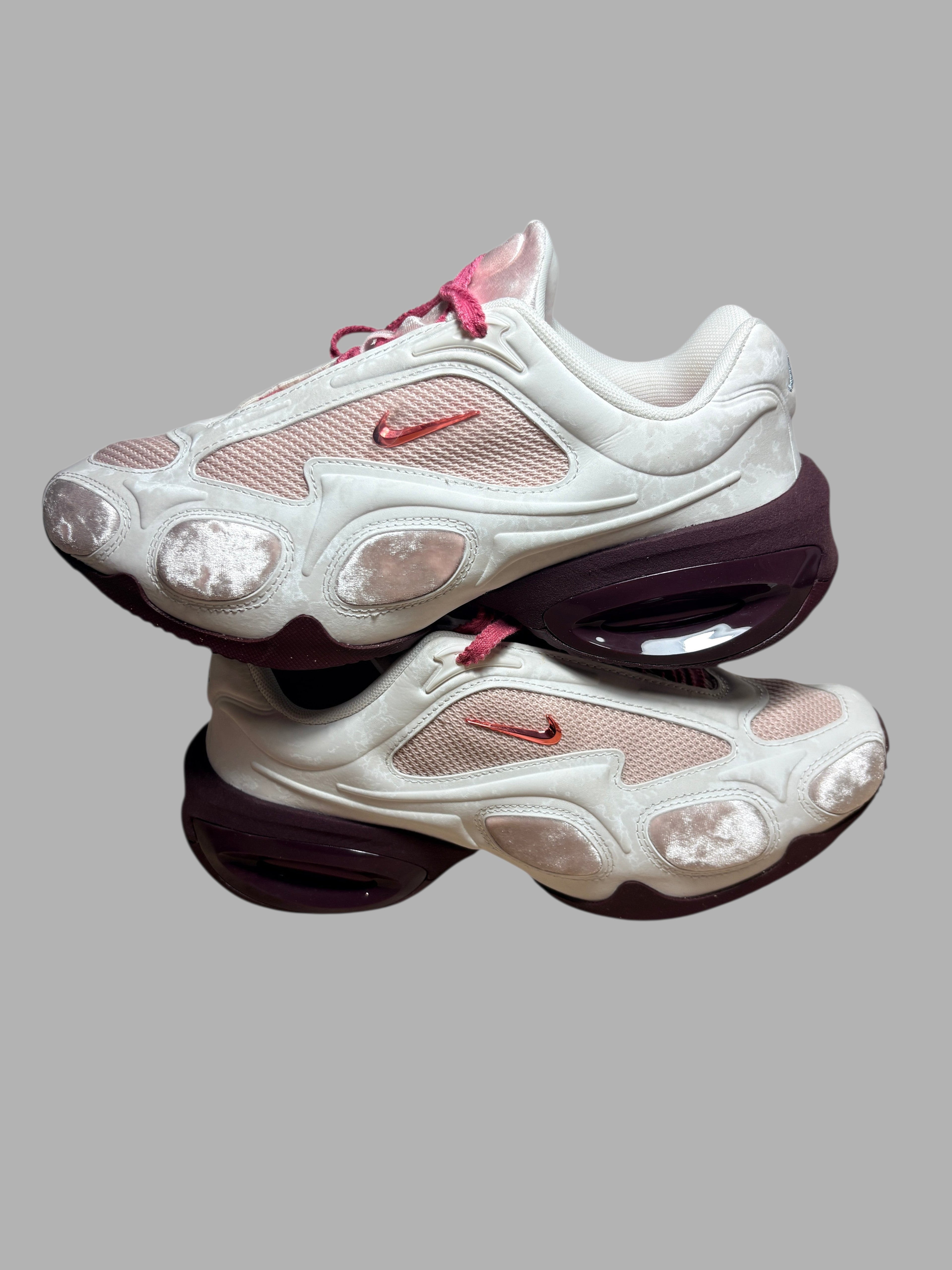 Baskets Nike Air Max Muse SE (Sail / Peony / Burgundy Crush) - Femme NIKE