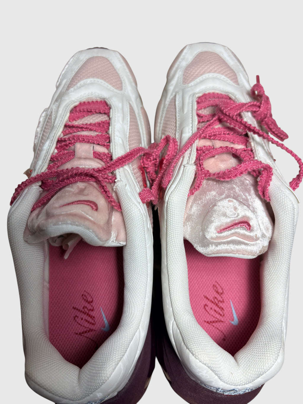 Baskets Nike Air Max Muse SE (Sail / Peony / Burgundy Crush) - Femme