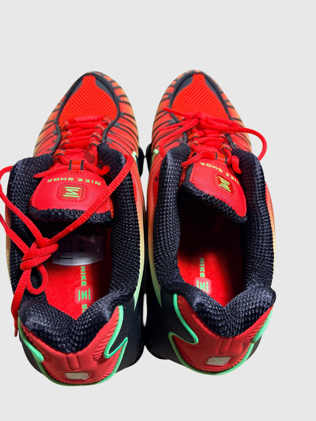 Nike Shox TL Light Crimson Green Strike - Neuf avec boîte (Taille 44,5) NIKE