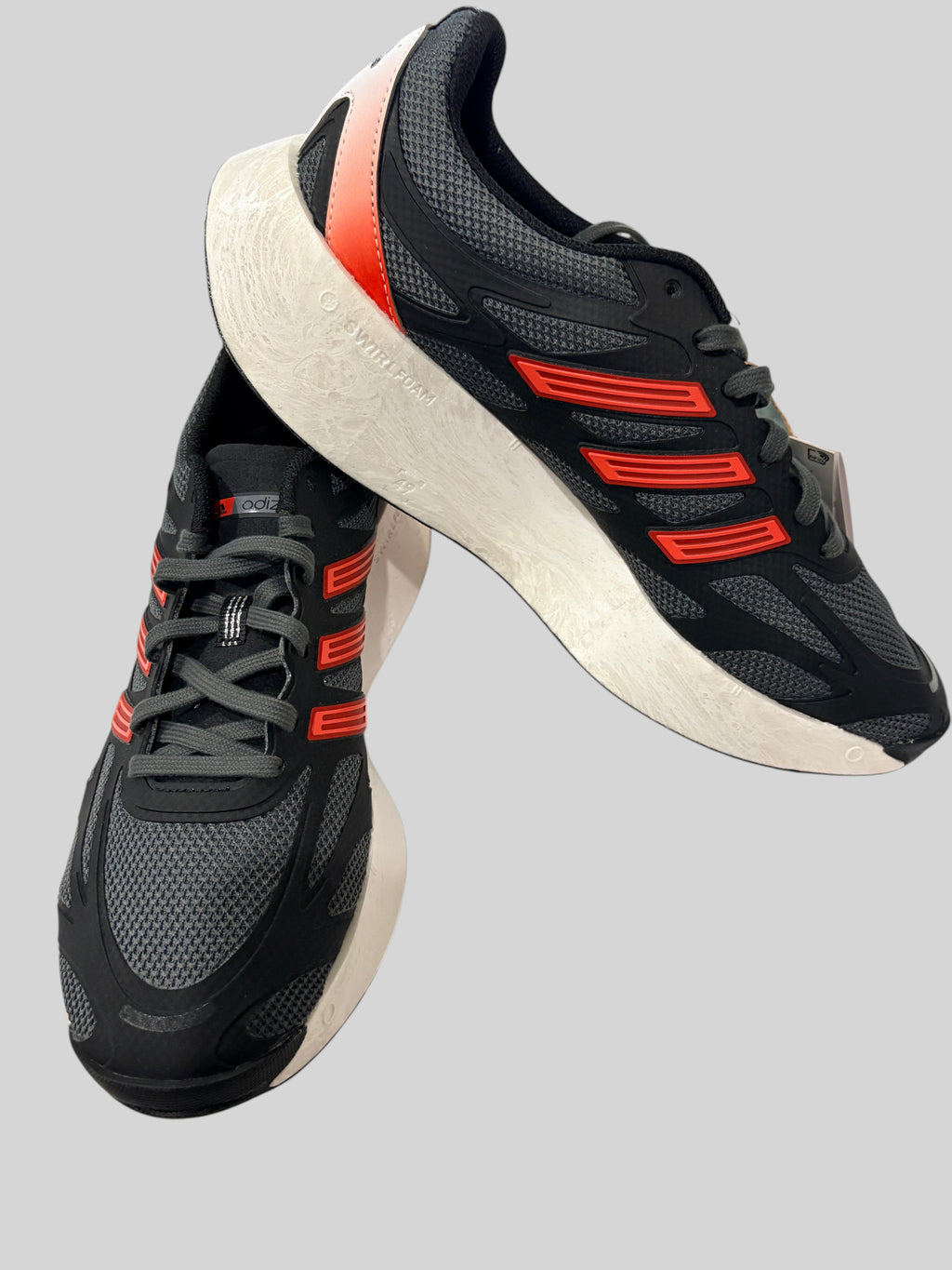 adidas – Adizero Aruku – Core Black / Grey Six / Brired – Neuve avec étiquette ADIDAS