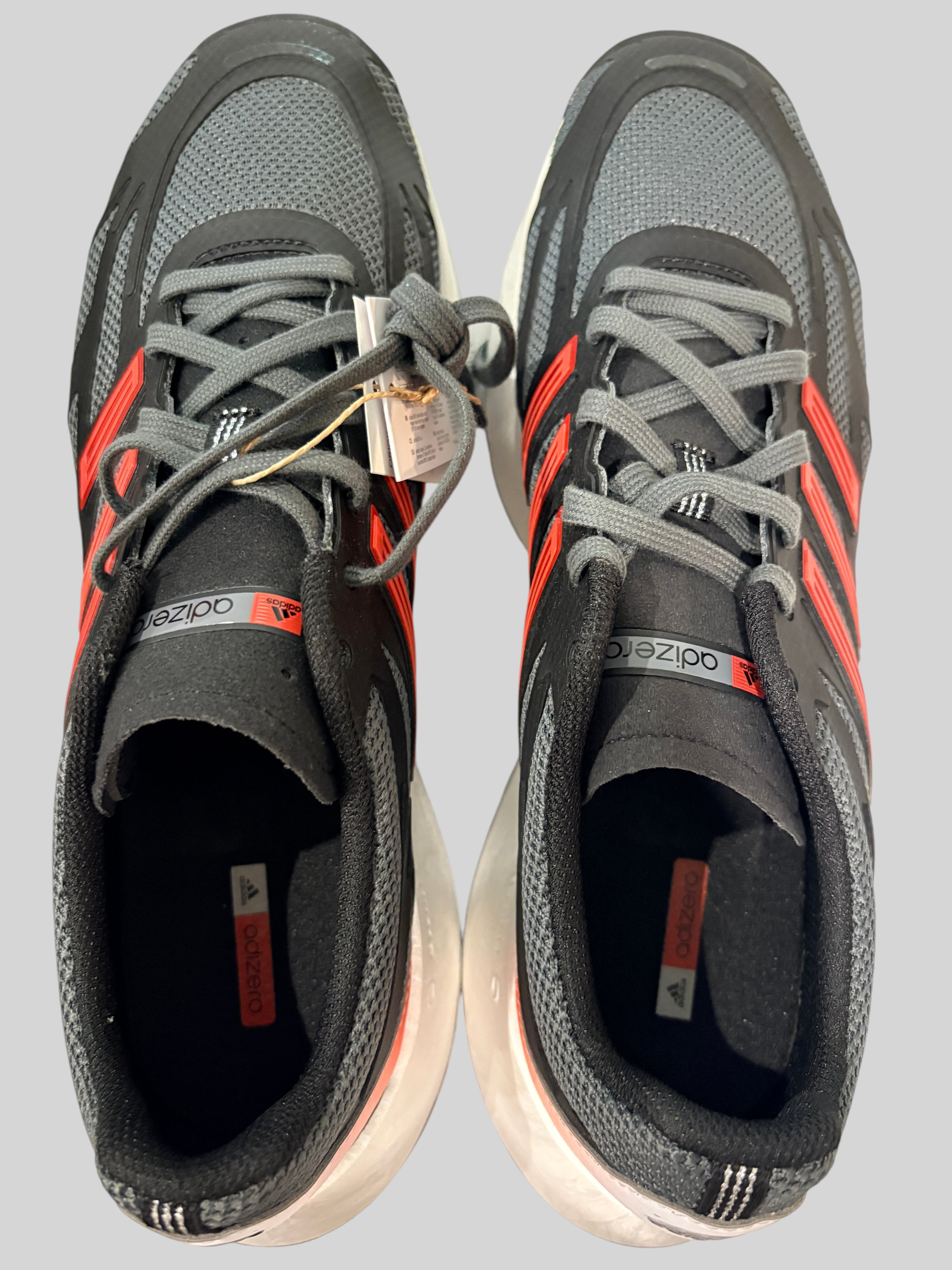 adidas – Adizero Aruku – Core Black / Grey Six / Brired – Neuve avec étiquette ADIDAS