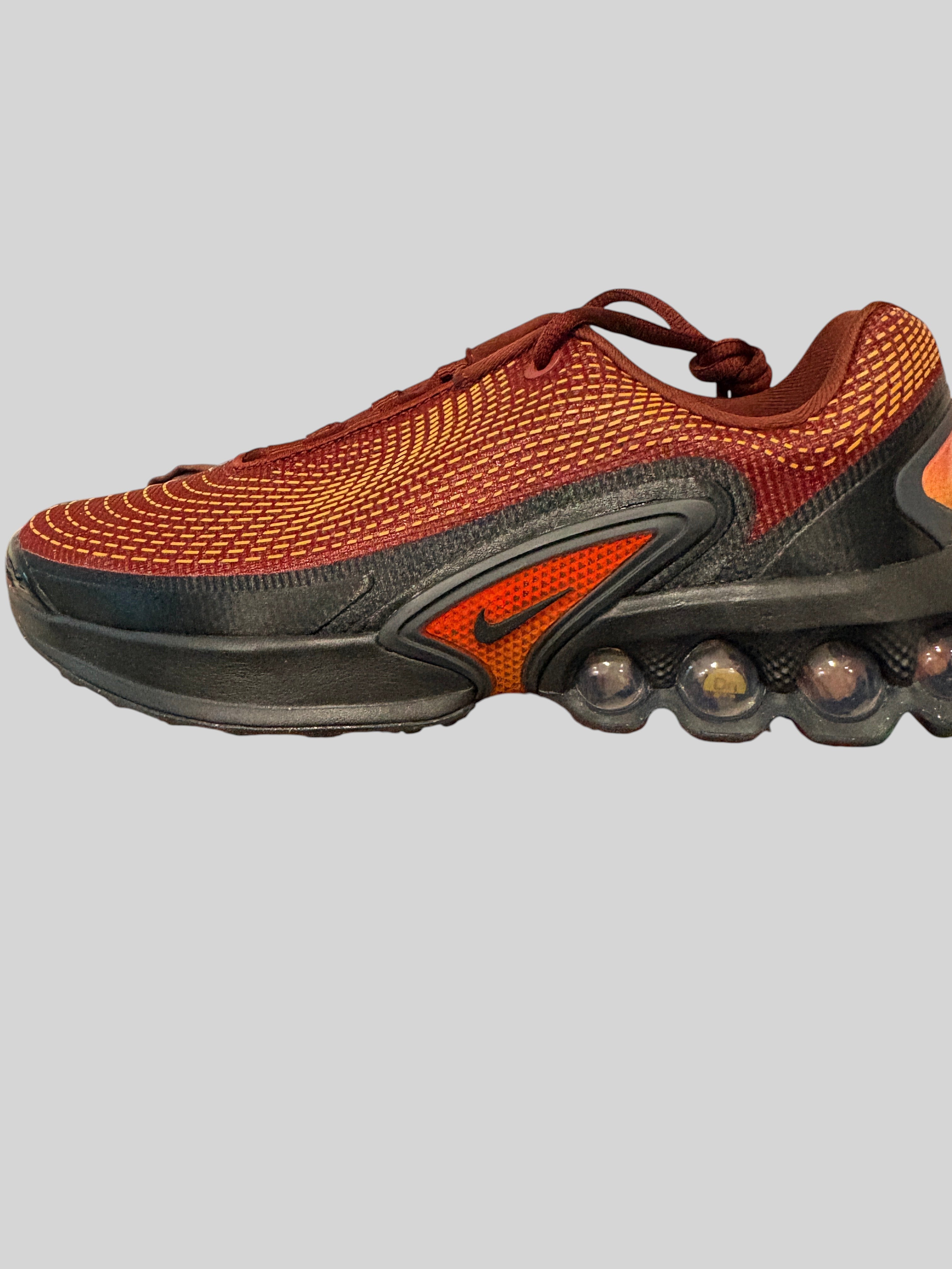 Nike Air Max Dn GS Dark Team Red – Neuve avec étiquette NIKE
