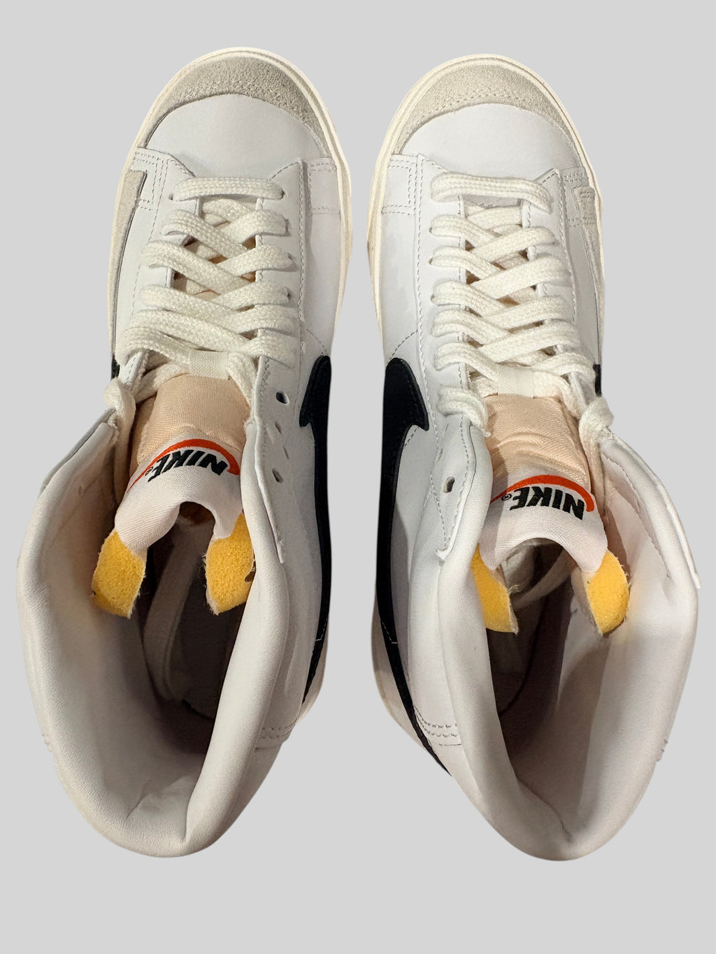 Nike Blazer Mid ’77 White Black Sail – Neuve avec étiquette NIKE
