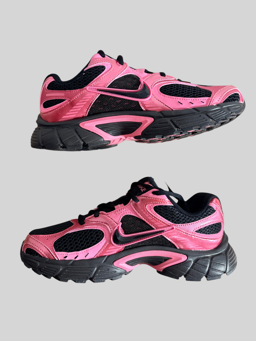 Nike - V5 RNR - Black / Peony / Black - Neuve avec étiquette NIKE