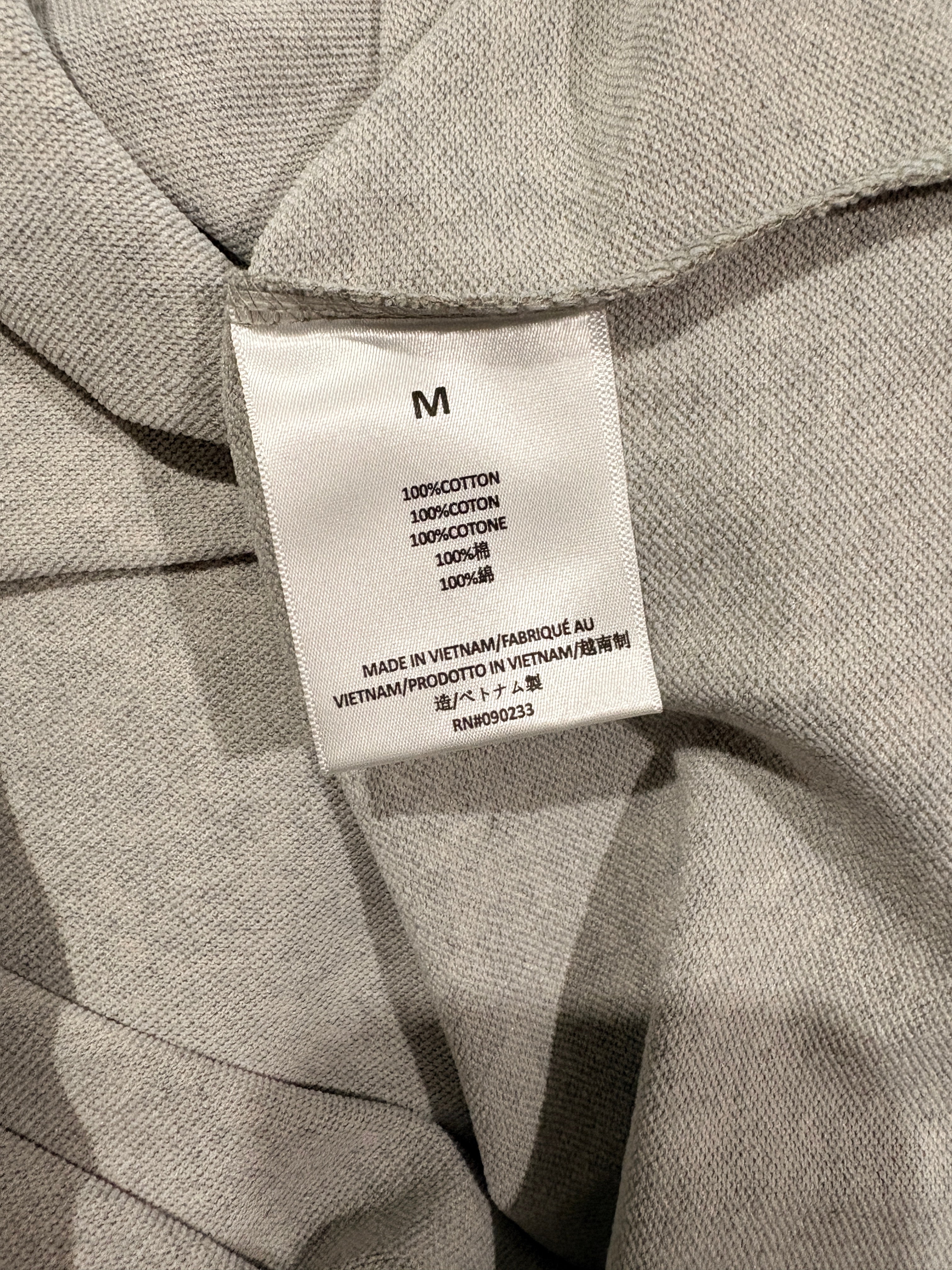 Fear of God Essentials - T-Shirt SS22 - Dark Oatmeal - Neuf avec étiquette Fear of God Essentials