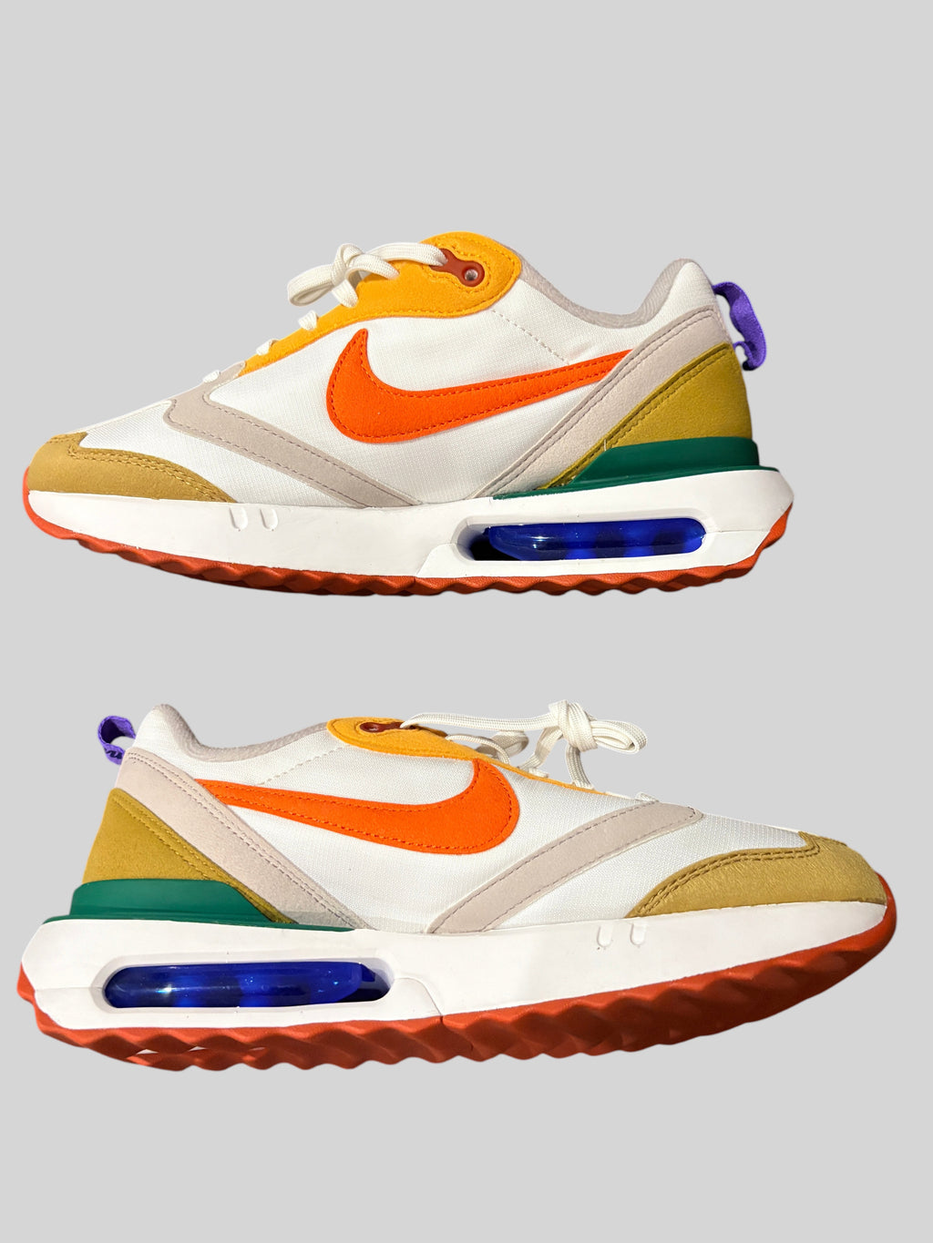 Nike - Air Max Dawn WMNS - Summit White / Golden Moss / Gorge Green / Safety Orange - Neuve avec étiquette NIKE