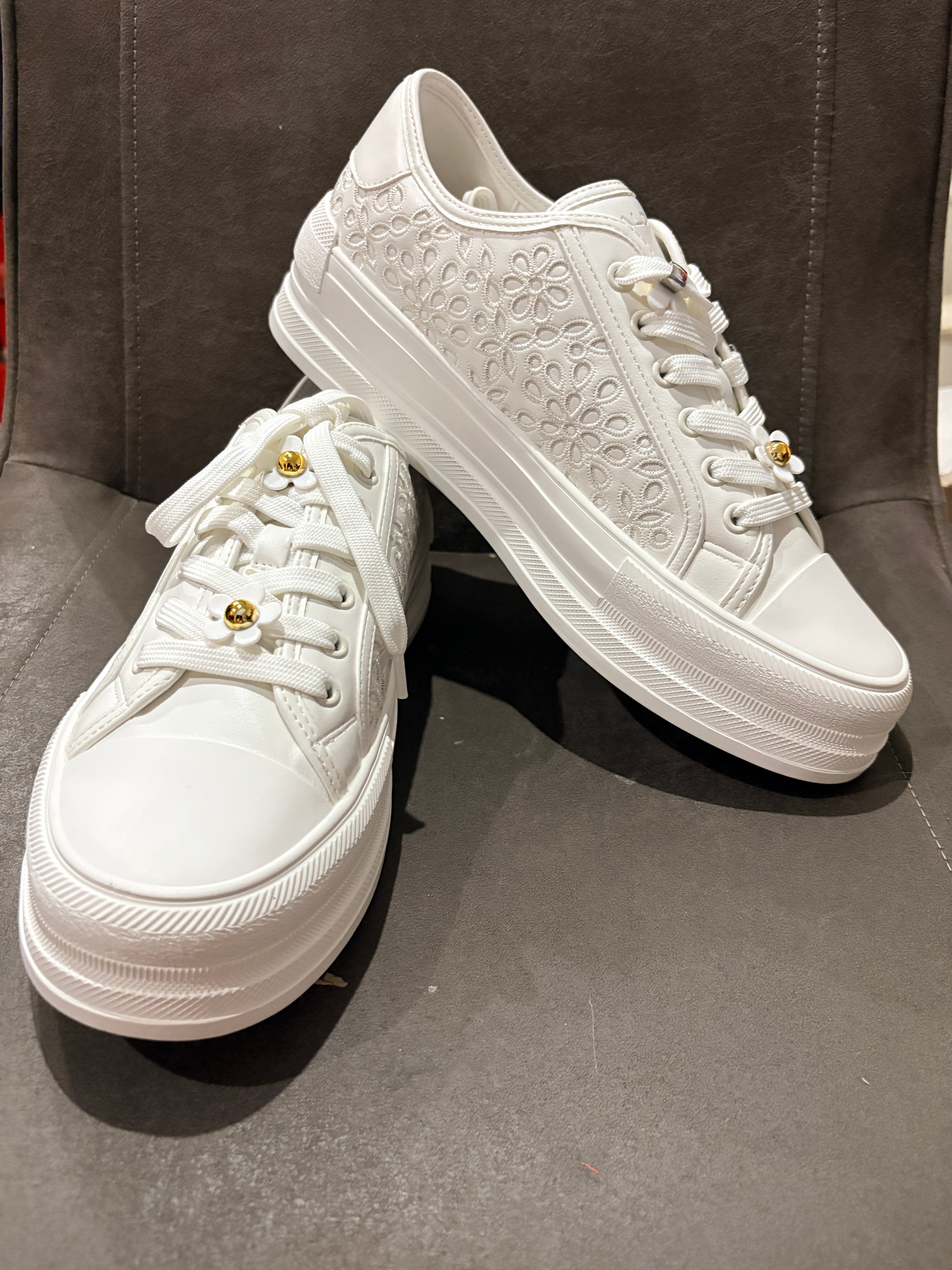 ALDO - Rayes - Blanc - Neufs avec étiquette ALDO
