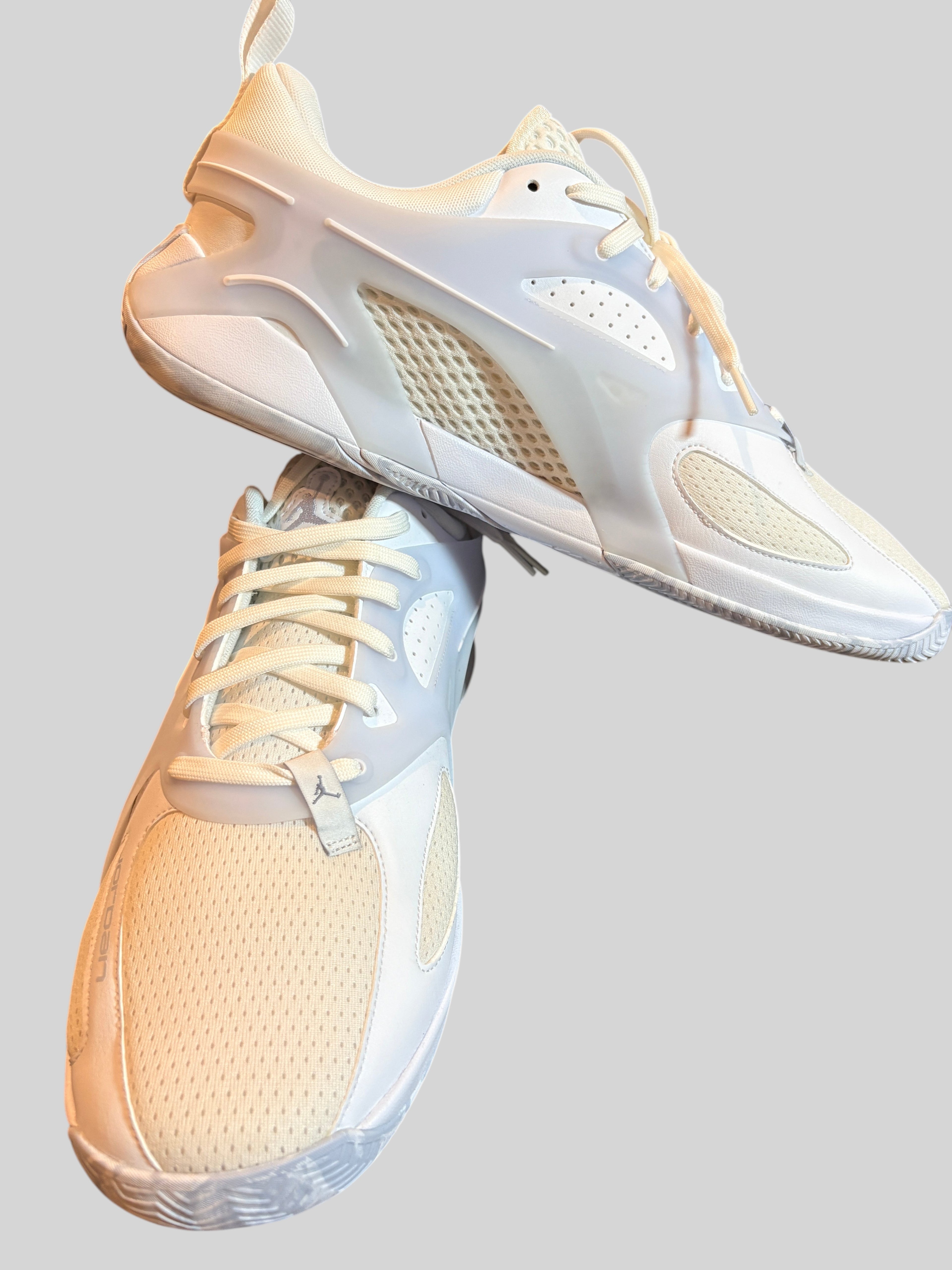 Jordan - Heir Series “Touch the Sky” - White / Phantom / Sail / Football Grey - Neuve avec étiquette NIKE