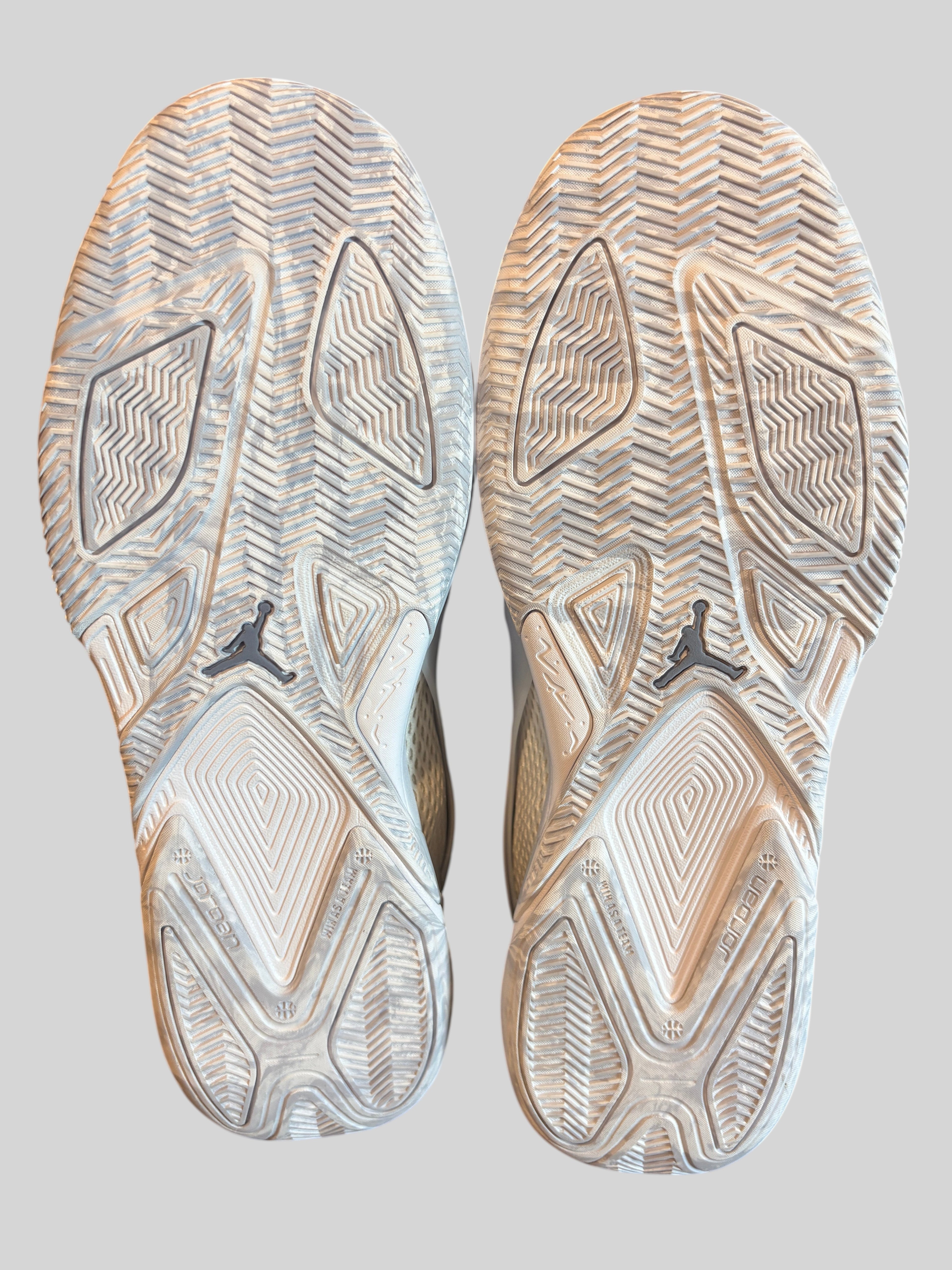 Jordan - Heir Series “Touch the Sky” - White / Phantom / Sail / Football Grey - Neuve avec étiquette NIKE