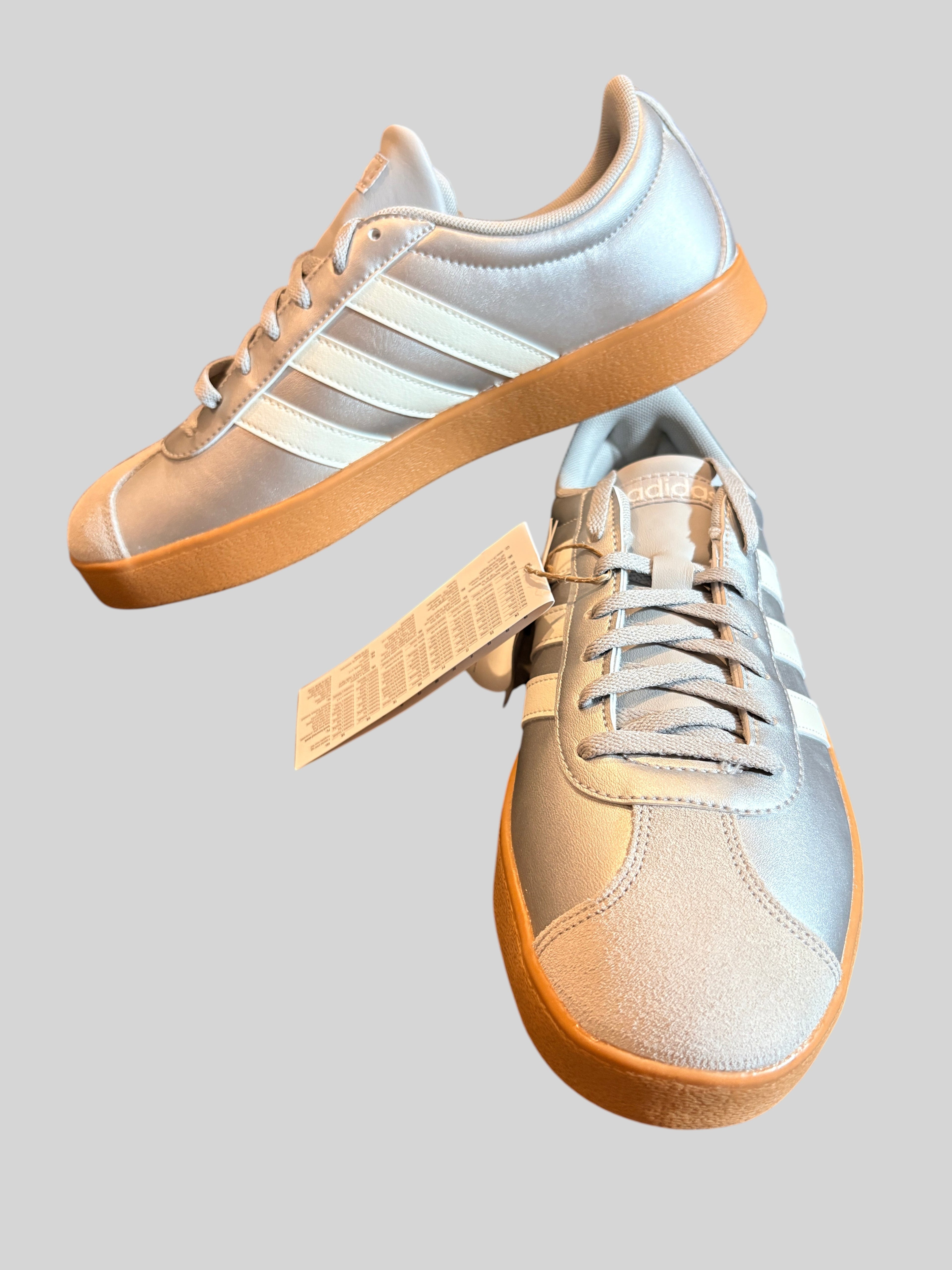 Adidas - VL Court Base - Silver Metallic / Core White / Grey Two - Neuve avec étiquette ADIDAS