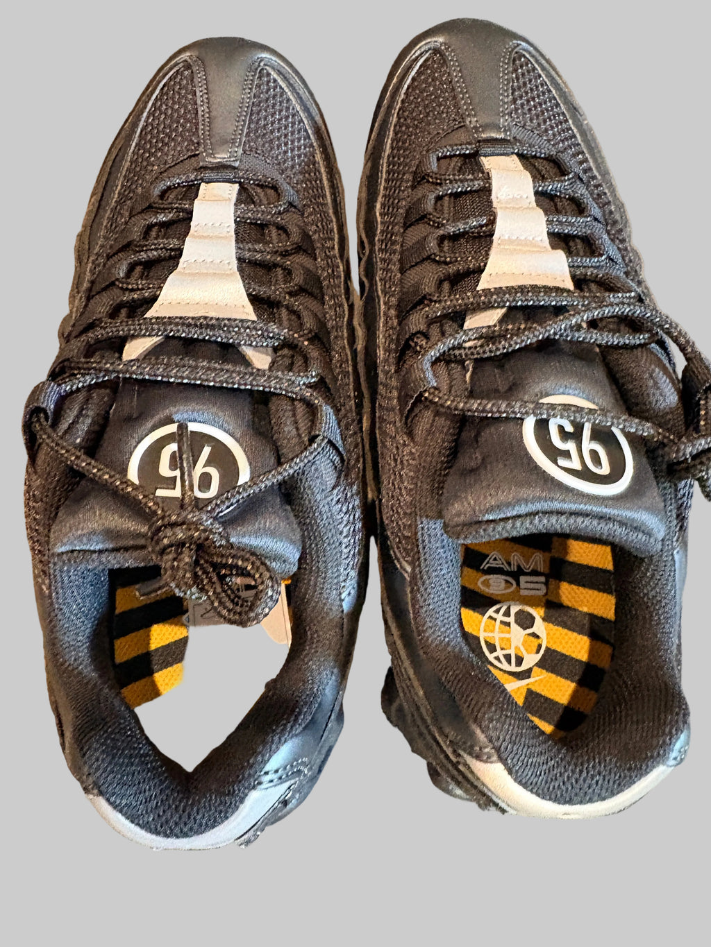 Nike Air Max 95 Big Bubble SE Black University Gold – Neuve avec étiquette NIKE
