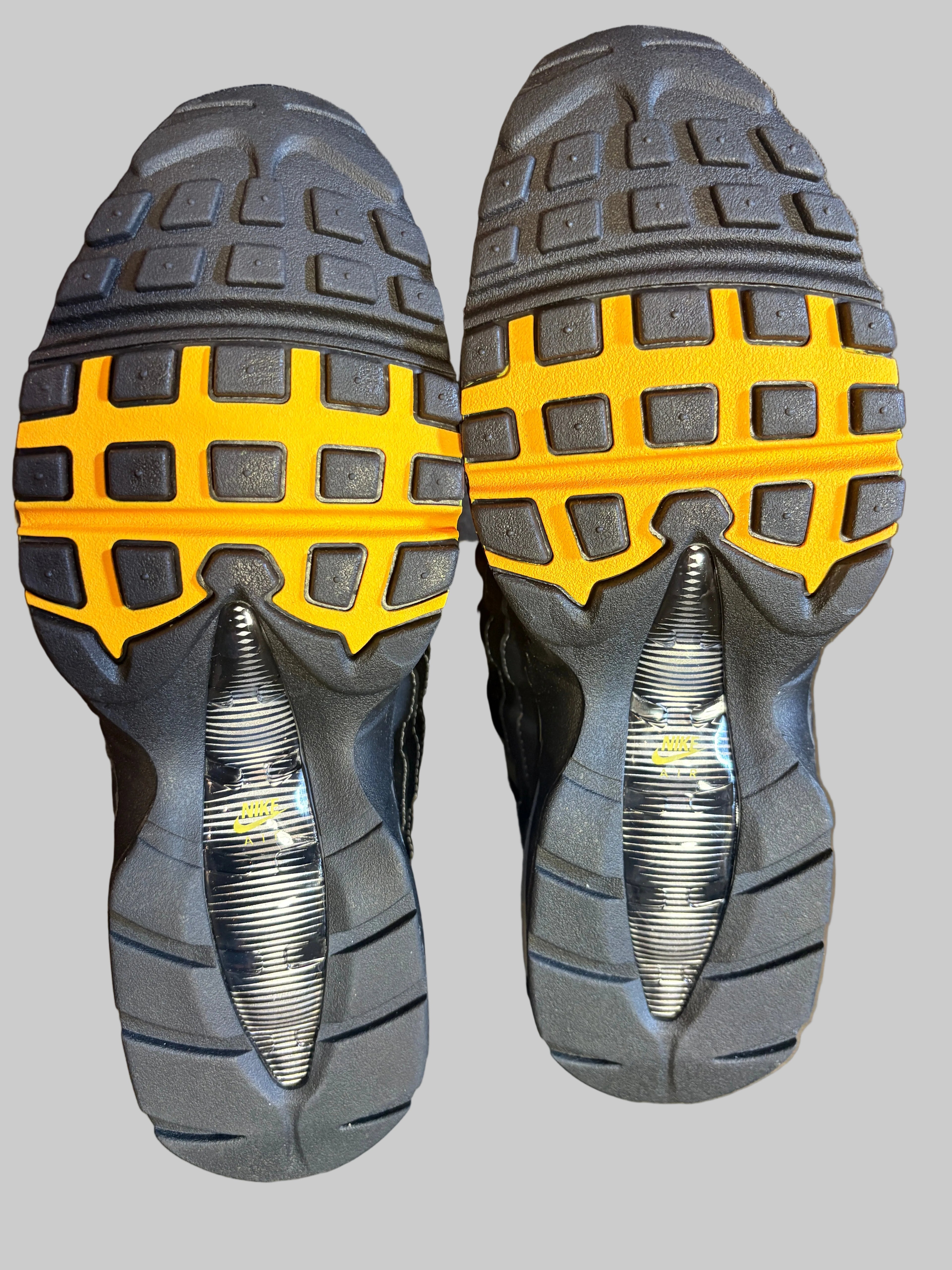 Nike Air Max 95 Big Bubble SE Black University Gold – Neuve avec étiquette NIKE