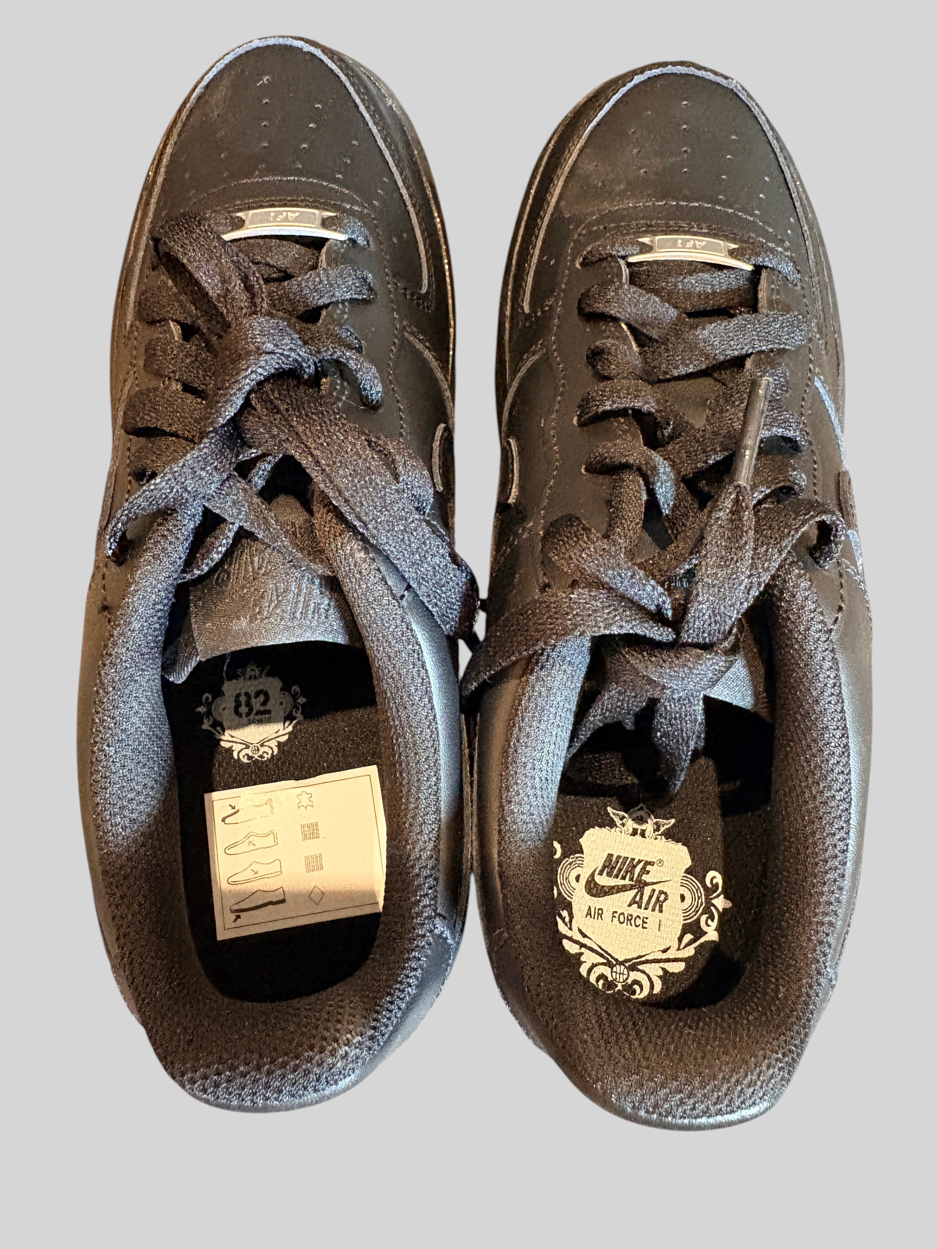 Nike Air Force 1 LE GS Triple Black – Neuve avec étiquette NIKE