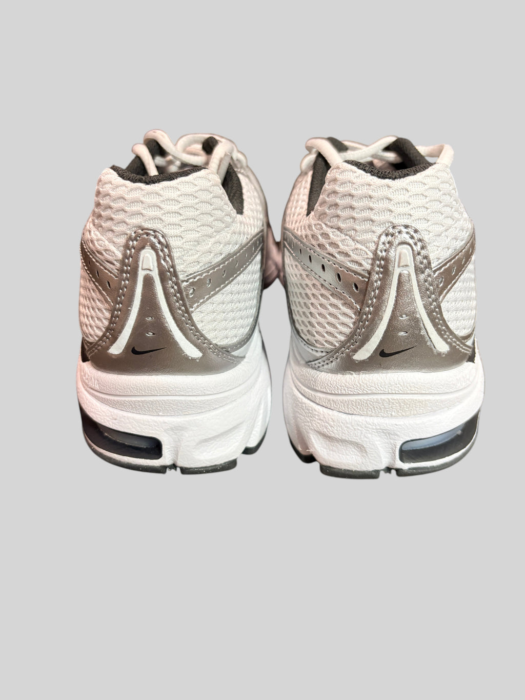Nike Air Max Moto 2K Photon Dust Anthracite – Neuve avec étiquette NIKE