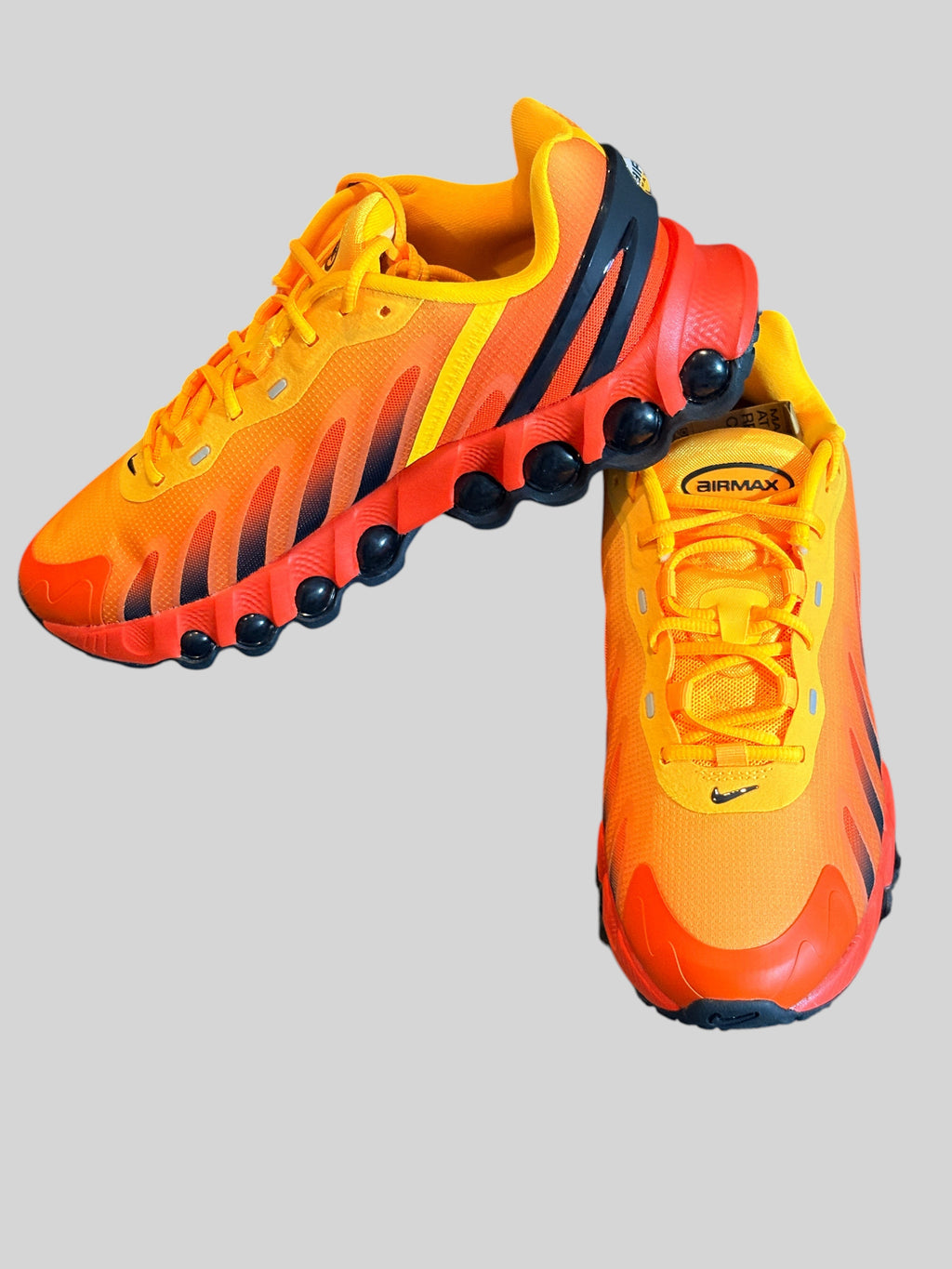 Nike - Air Max Dn8 (GS) - Team Orange / Laser Orange / Black - Neuve avec étiquette NIKE