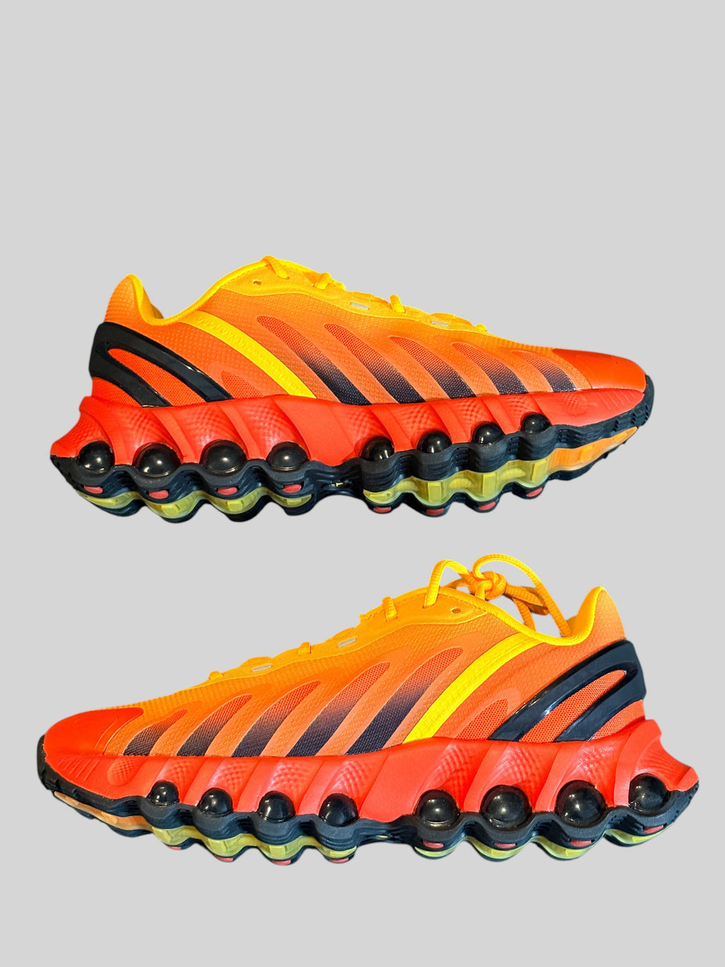 Nike - Air Max Dn8 (GS) - Team Orange / Laser Orange / Black - Neuve avec étiquette NIKE