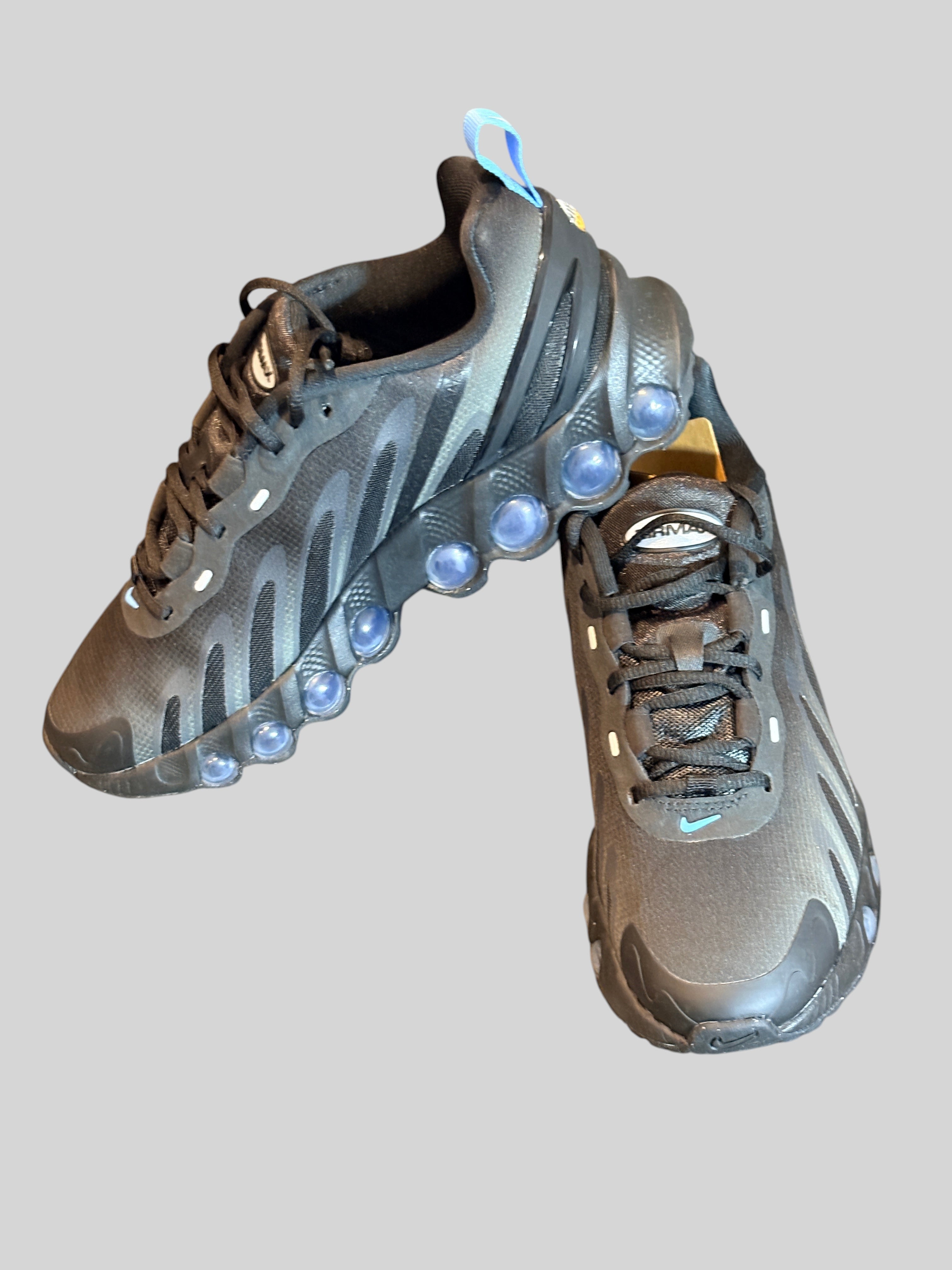 Nike Air Max Dn8 Black / University Blue – Neuve avec étiquette NIKE