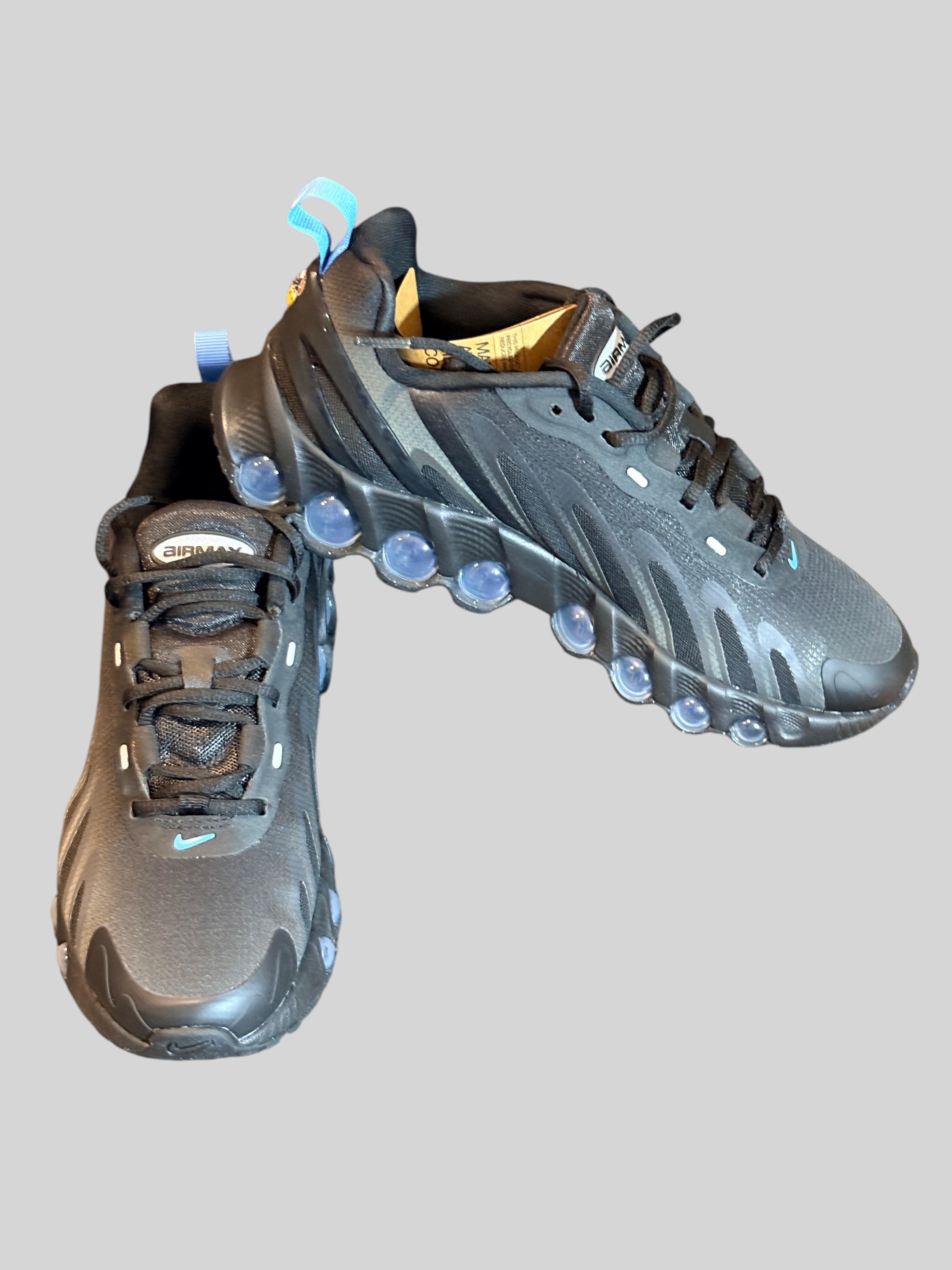 Nike Air Max Dn8 Black / University Blue – Neuve avec étiquette NIKE