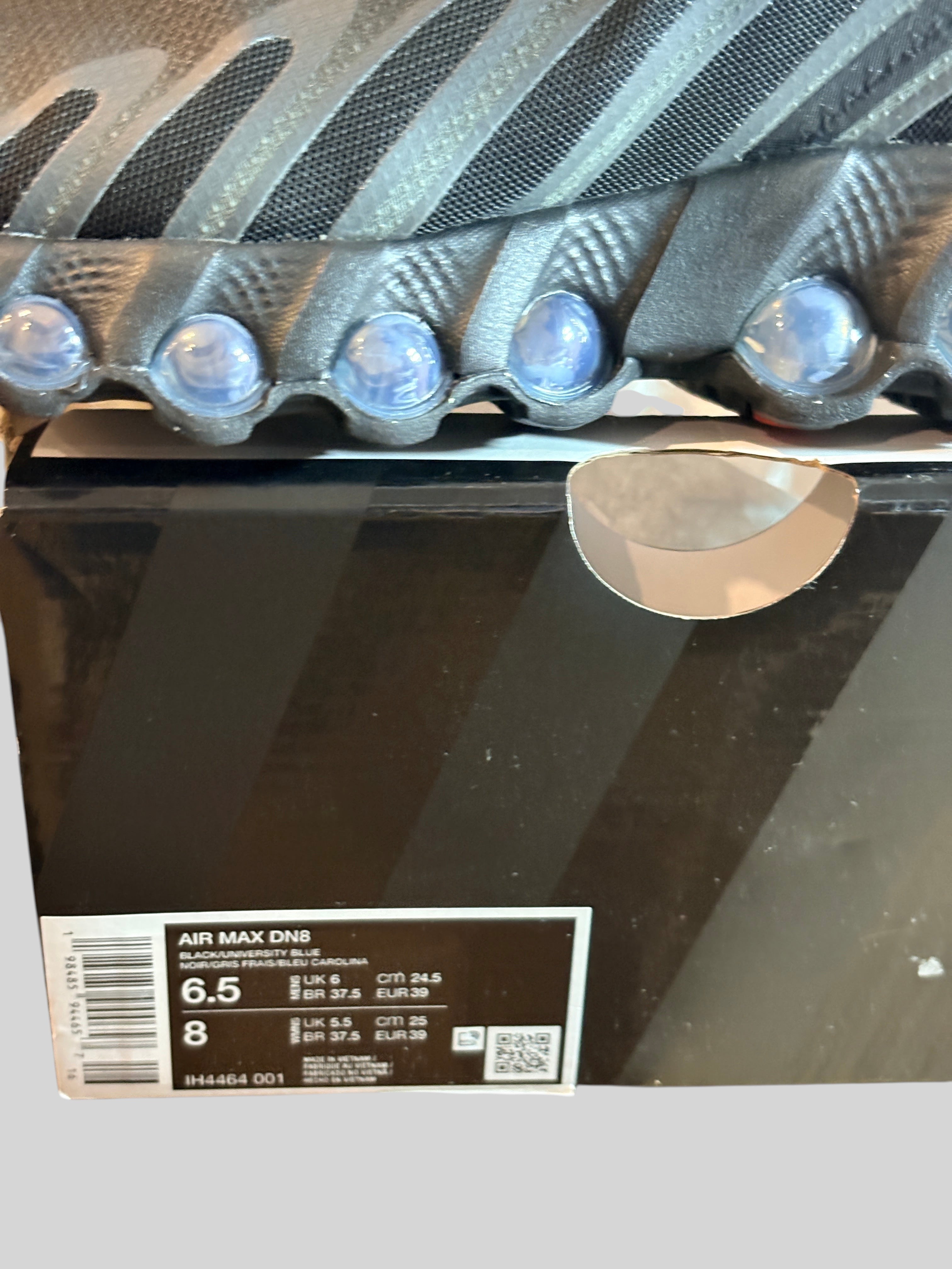 Nike Air Max Dn8 Black / University Blue – Neuve avec étiquette NIKE