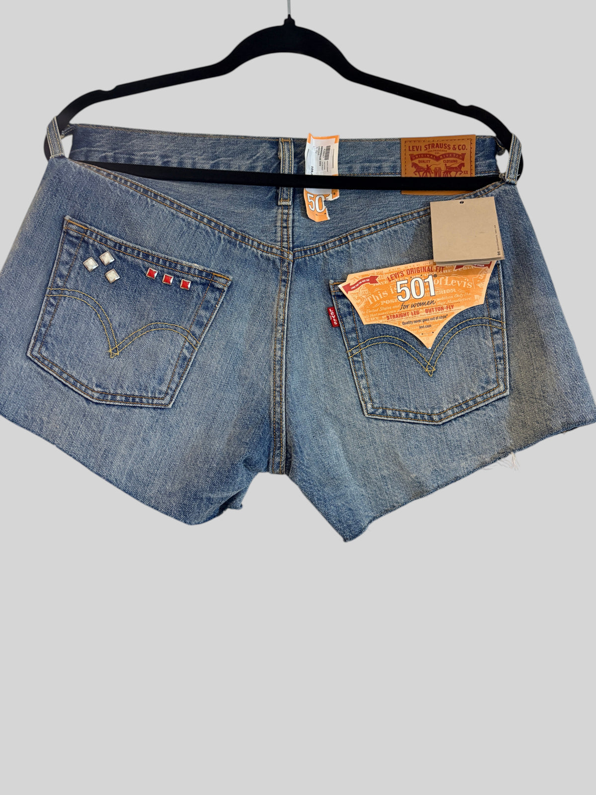 Levi’s 501 Short en jean brodé W28 – Neuf avec étiquette SANDRO