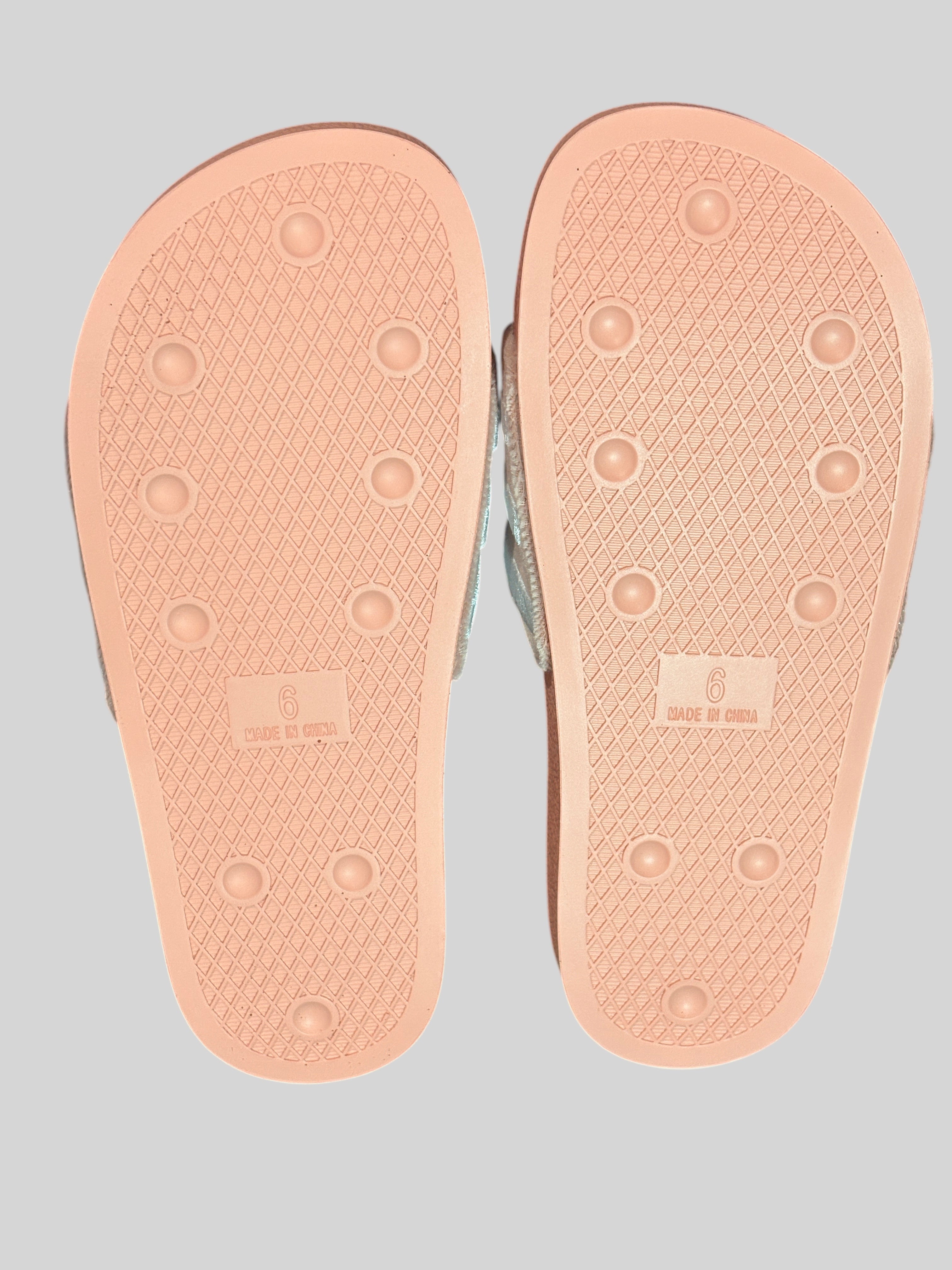 Adidas Adilette W – Wonder Mauve / Cloud White – Neuve avec étiquette ADIDAS