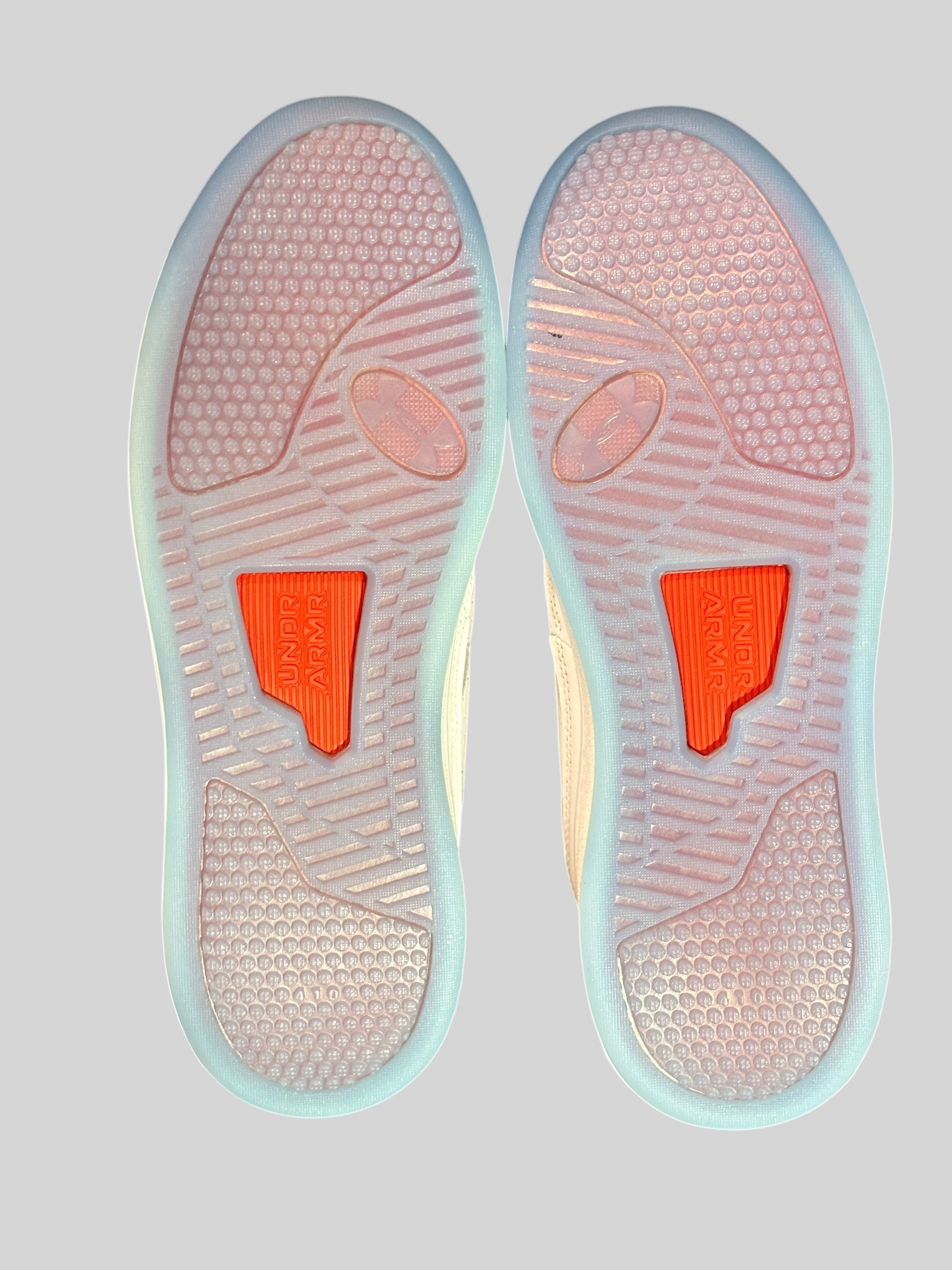 Under Armour UA Court 96 – White / Blue / Red – Neuve avec étiquette UNDER ARMOR