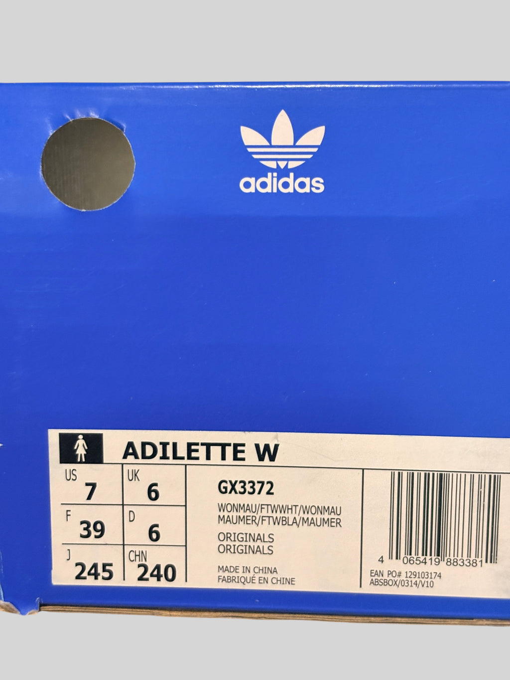 Etiquette de boite FASHION SC pour claquettes Adidas Adilette W rose mauve et blanc reference GX3372