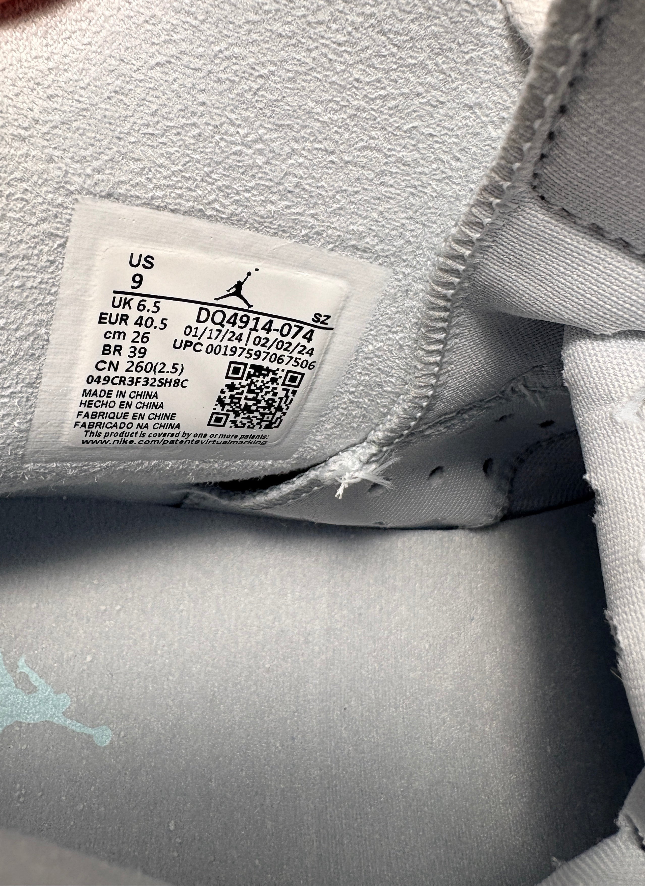 Étiquette intérieure de taille FASHION SC Air Jordan 6 Retro Craft Pearl avec détails de pointure et code SKU