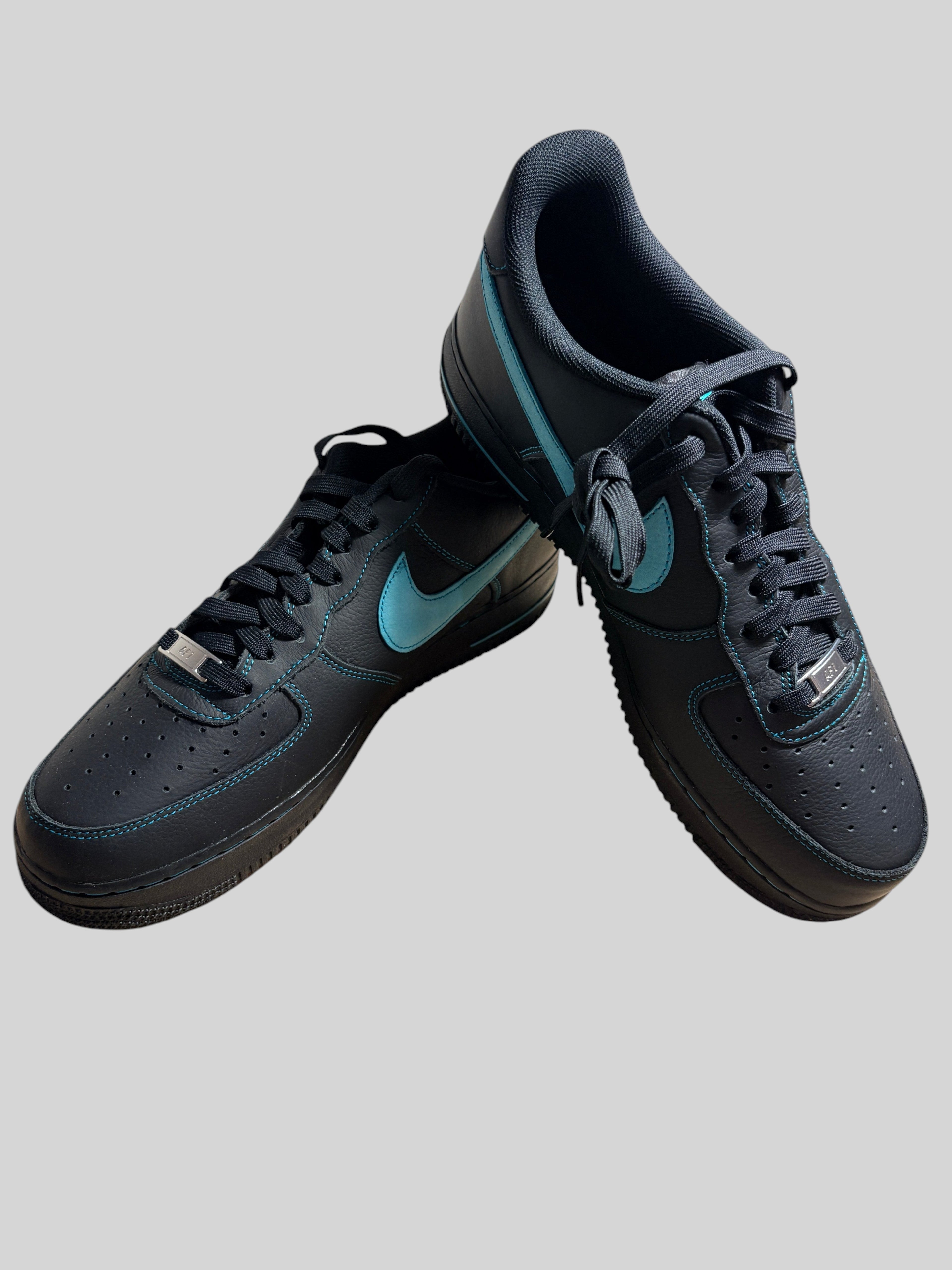 Baskets FASHION SC Nike Air Force 1 Low Un-Tiffany en cuir noir avec Swoosh et surpiqûres vert céleste