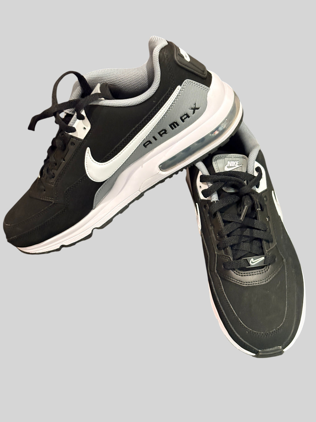 Baskets FASHION SC Nike Air Max LTD 3 noires, grises et blanches en cuir avec unité Air visible au talon