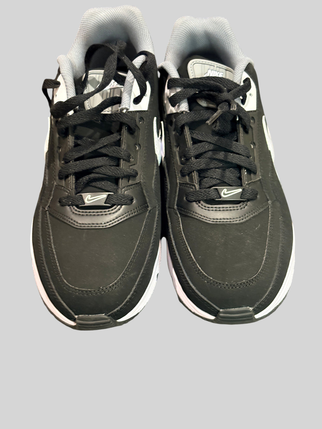 Baskets FASHION SC Nike Air Max LTD 3 noires en cuir avec détails gris et blancs et amorti Air visible