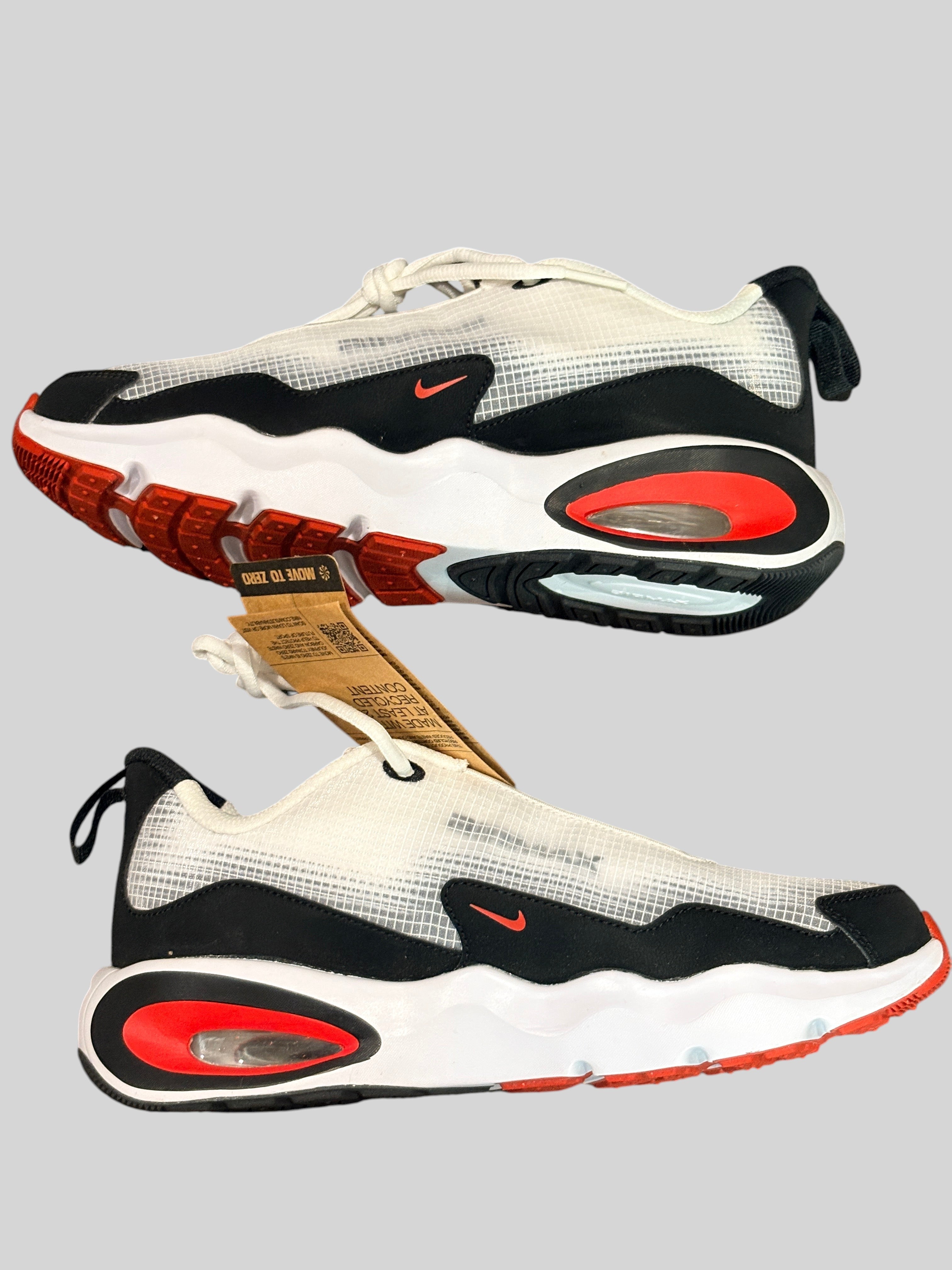 Baskets FASHION SC Nike Air Max Nova GS blanches, noires et rouges avec détails en mesh et semelle amortissante
