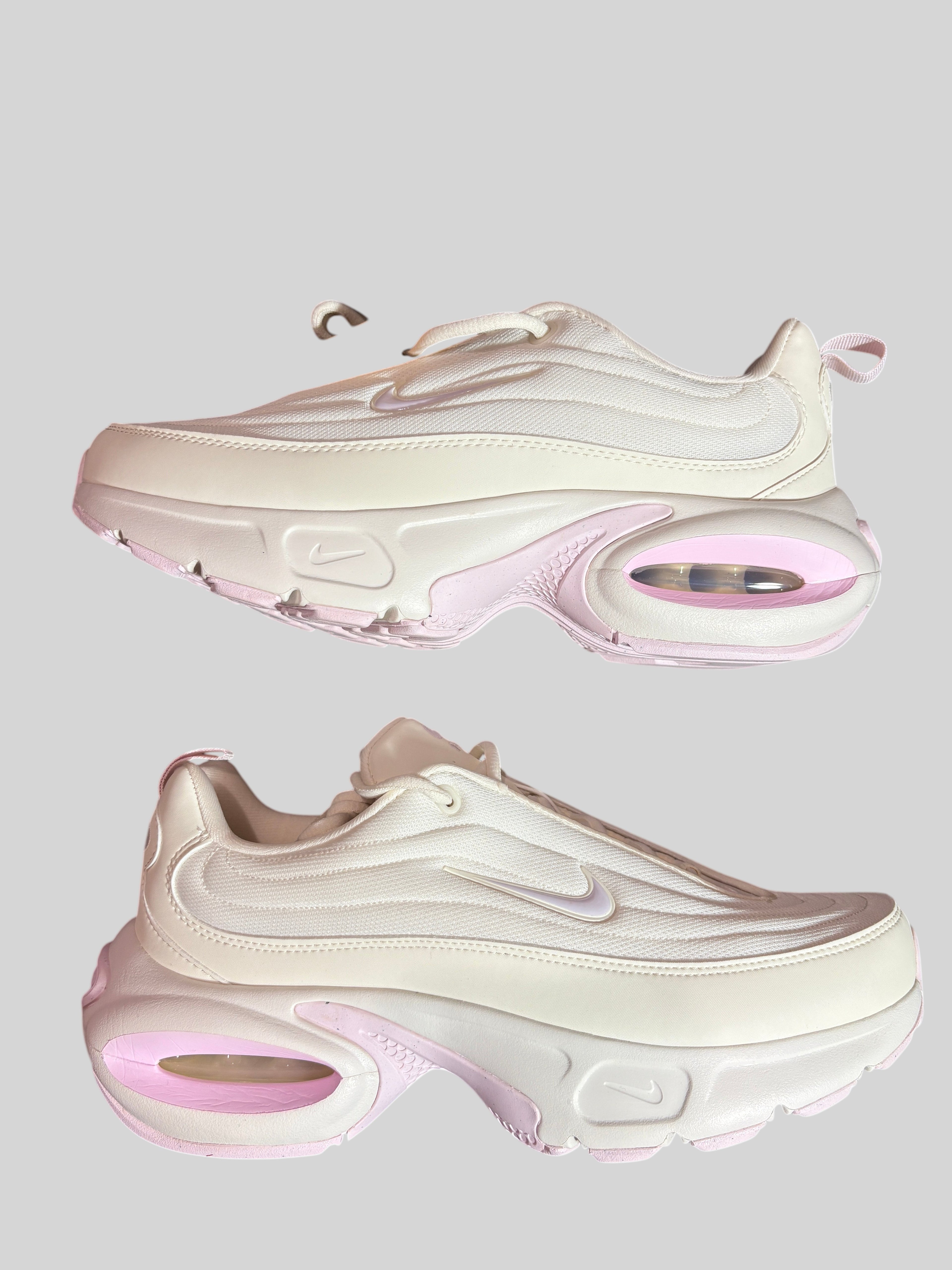 Baskets Nike Air Max Portal FASHION SC en coloris sail, rose perle et ivoire avec amorti Air visible au talon