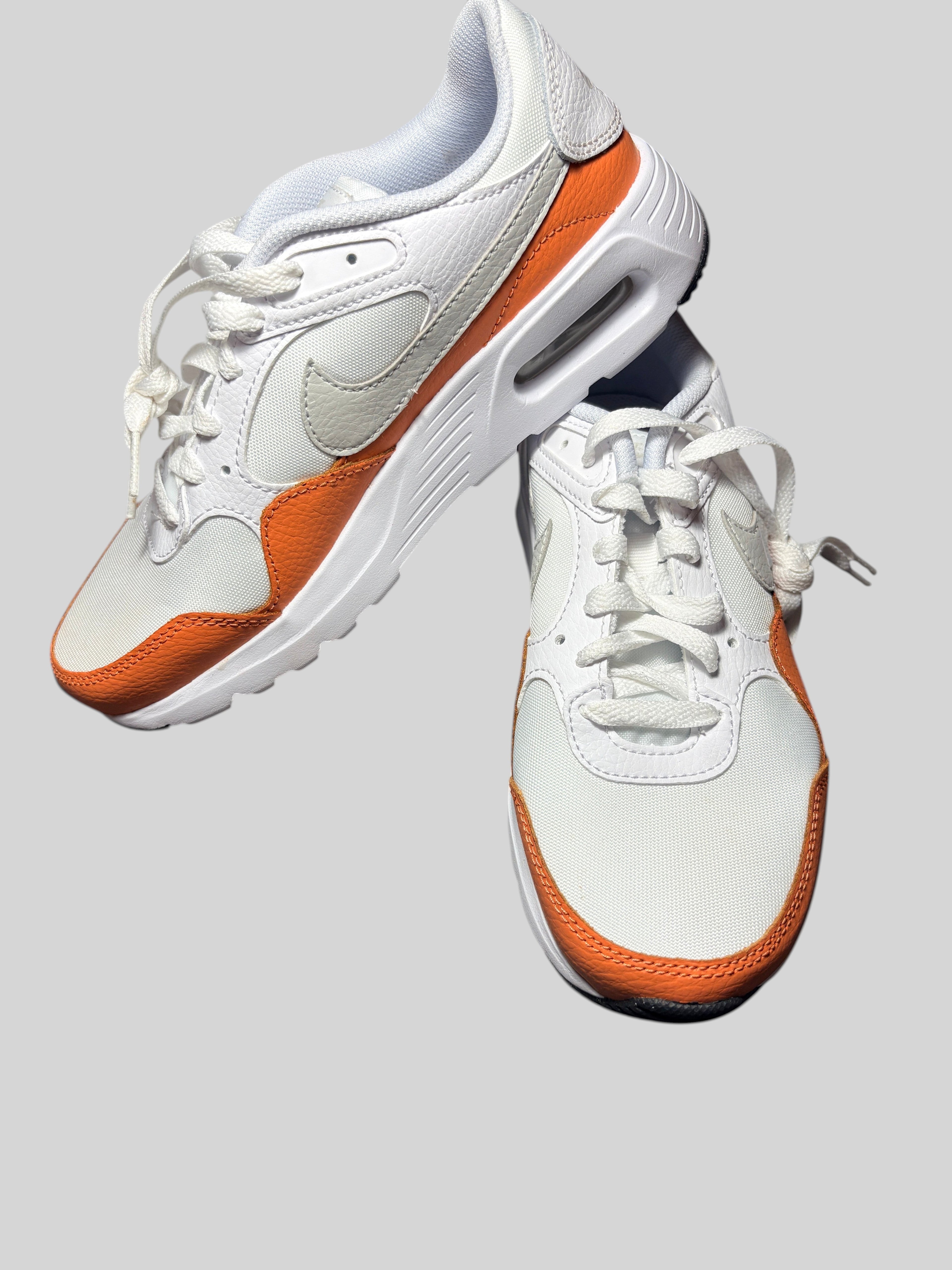 Baskets FASHION SC Nike Air Max SC blanches et orange pastel en cuir et mesh avec unité Air apparente