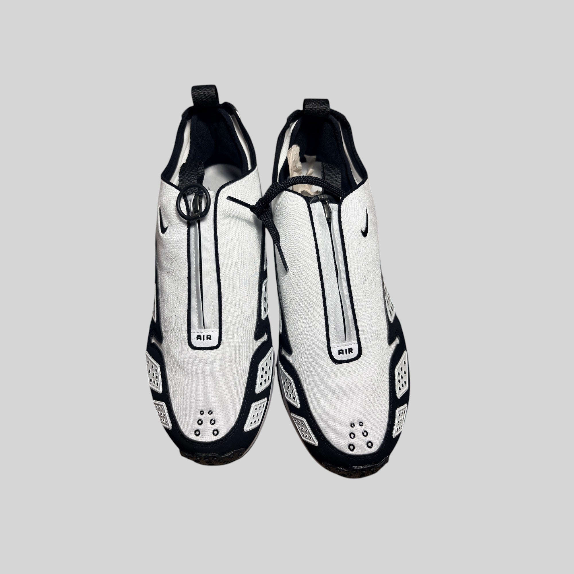 Baskets FASHION SC Nike Air Max SNDR noir et blanc avec fermeture zippée et amorti Max Air