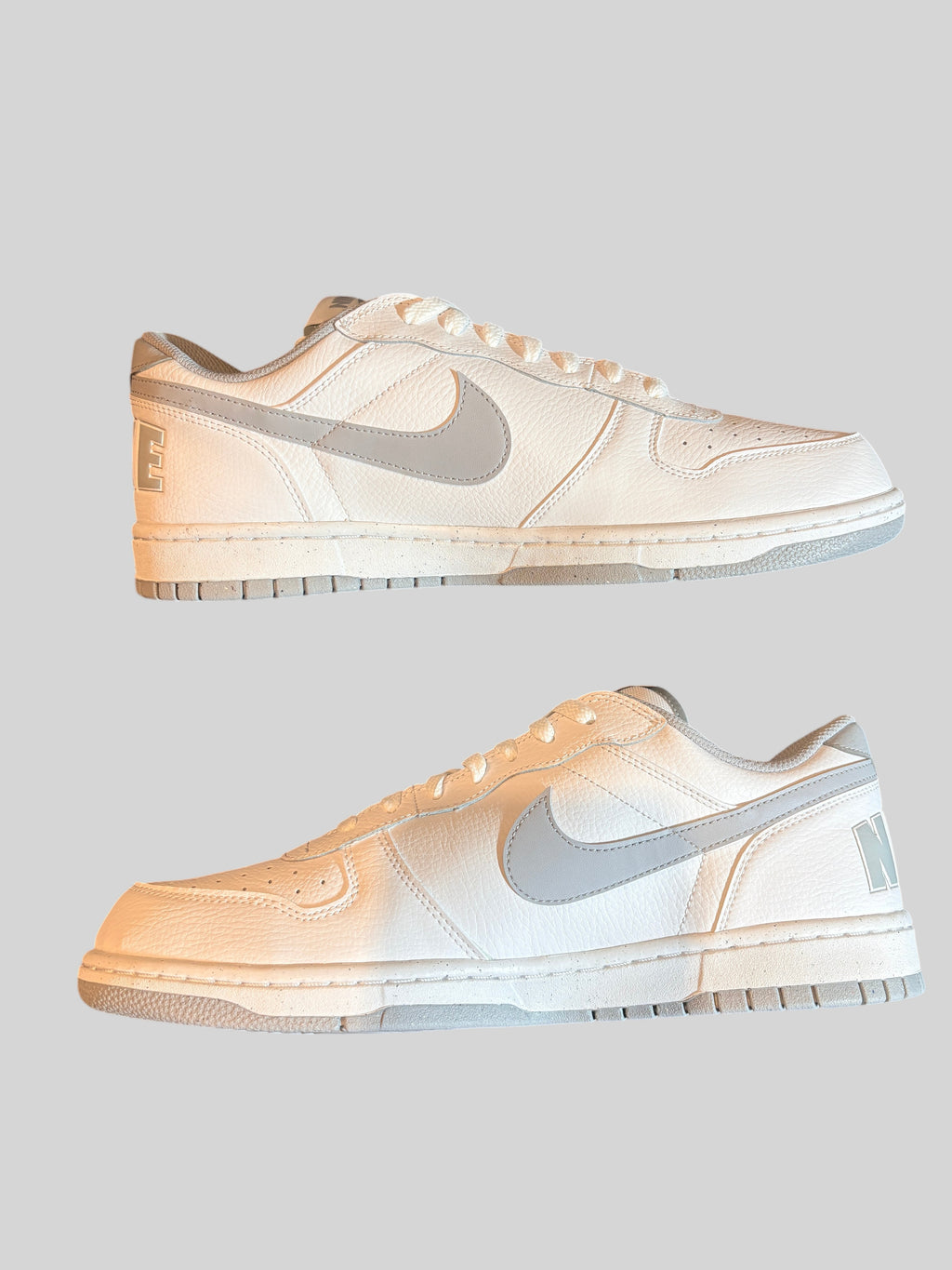 Baskets FASHION SC Nike Big Nike Low blanches et grises en cuir, style basketball rétro, pointure 47,5 neuves