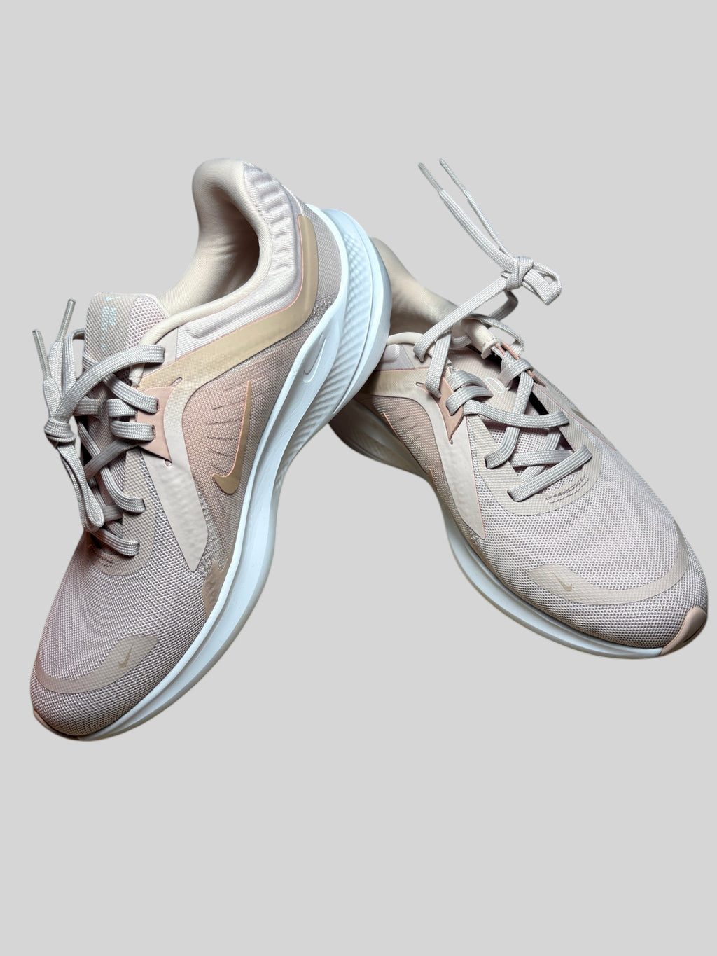 Chaussures de running FASHION SC Nike Quest 5 Barely Rose en mesh respirant avec semelle amortissante rose clair