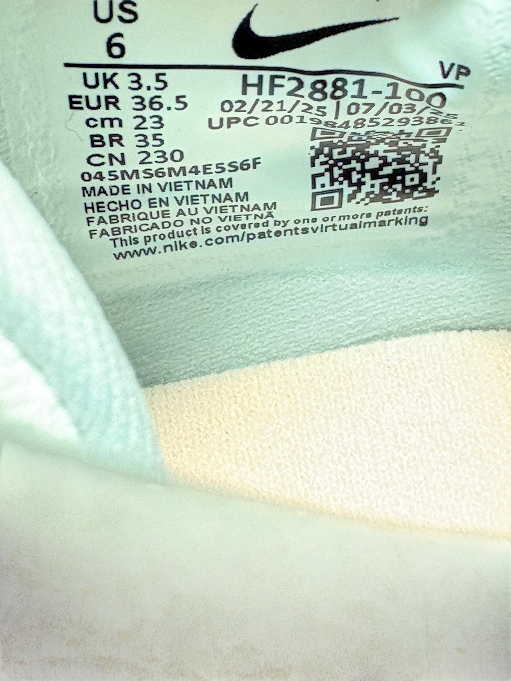 Etiquette de taille intérieure FASHION SC pour chaussures de basket Nike Sabrina 3 Silencer taille 36.5